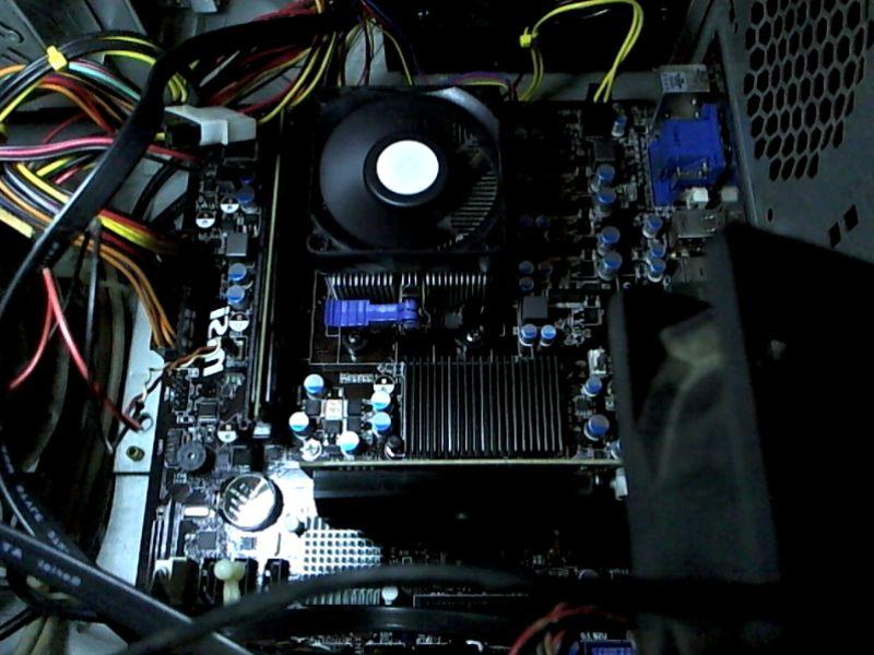 AMD FX 3.5 Ghz 95-Watt AM3+ Processor FD6300WMHKBOX Customer Review AMD FX 3.5 Ghz 95-Watt AM3+ Processor FD6300WMHKBOX - Customer Photo 3