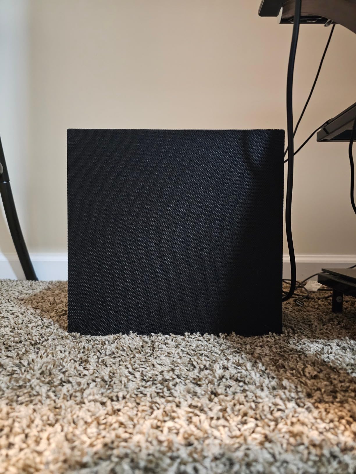 Logitech Z533 2.1 Multimedia Speaker System with Subwoofer, Powerful Sound, Booming Bass, 3.5mm Audio and RCA Inputs, PC/PS/Xbox/TV/Smartphone/Tablet/,Black - Customer Photo 2