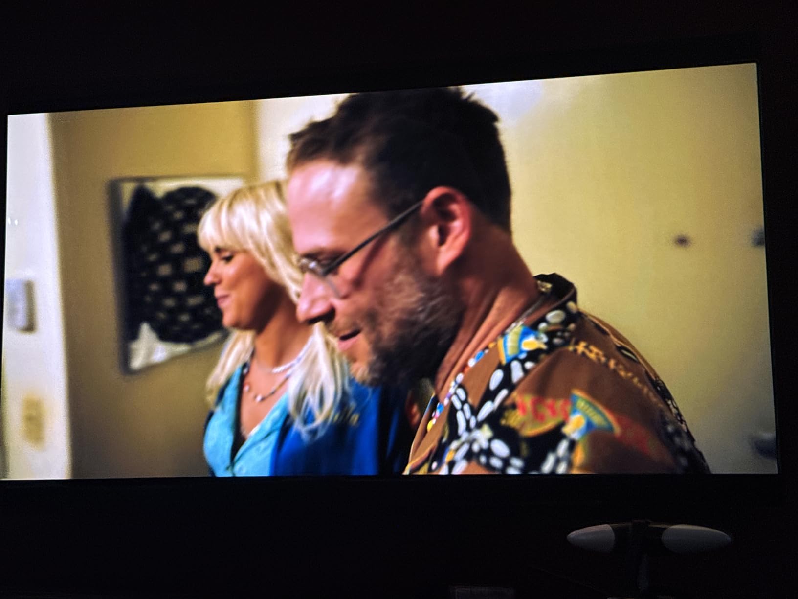 WHOOSH! Screen Shine Pro 16.9 fl oz Refillable TV Screen Cleaner with Microfiber Cloth - Streak-Free Cleaner for Flat Screen, OLED TV, LCD, Smart TV, and Monitors - Non-Toxic and Odorless Formula - Customer Photo 3