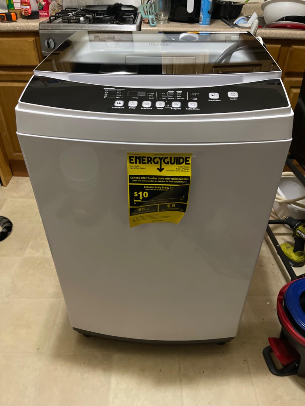 BLACK+DECKER 0.9 Cu. Ft. Portable Washer, 6.6 lb. Capacity Washing Machine for Homes & Apartments, 5 Wash Cycles, Quick Connect Sink Adapter and Drain Hose Included, Transparent Lid, BPWM09W, White - Customer Photo 1