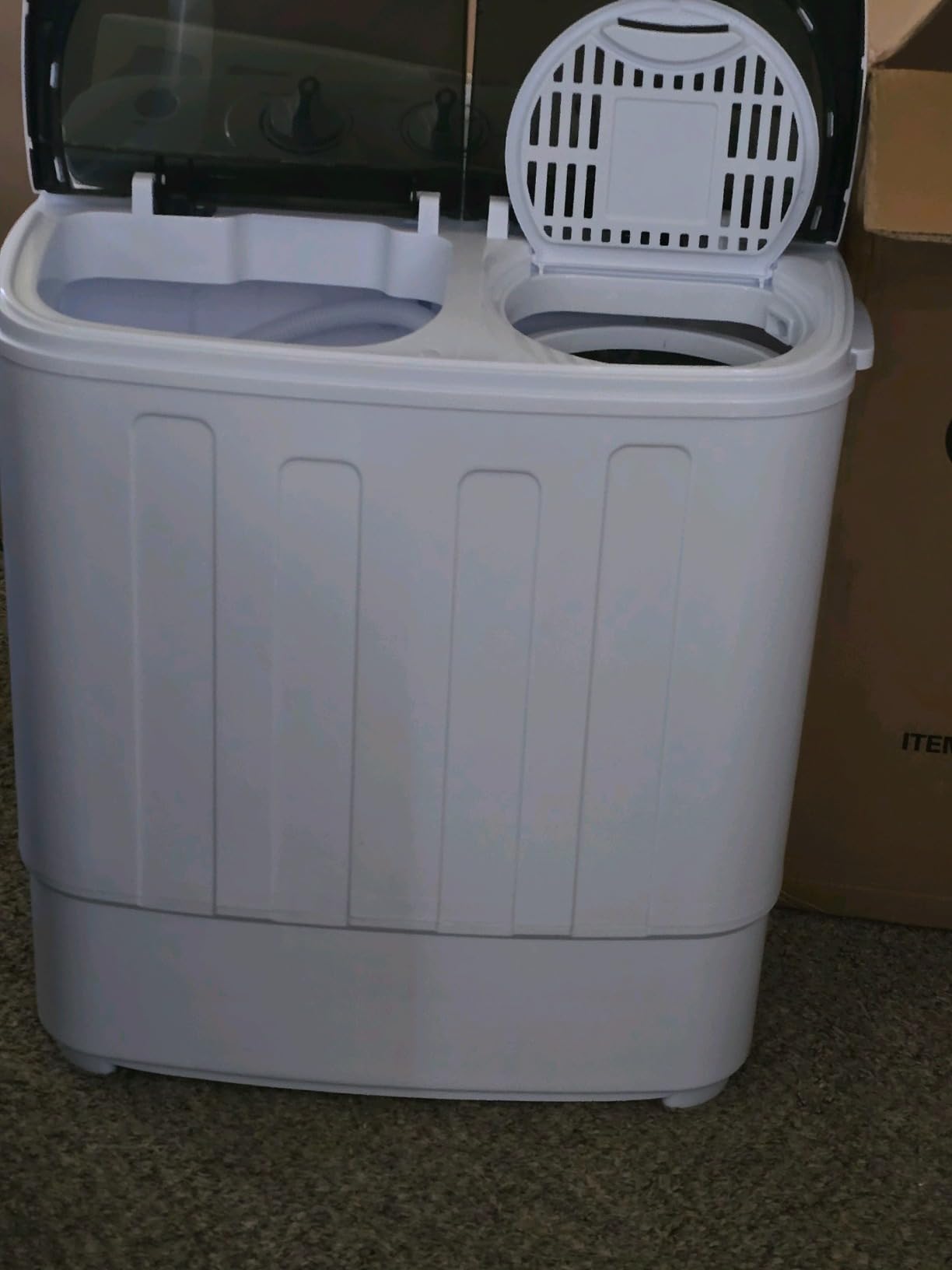 SUPER DEAL Compact Mini Twin Tub Washing Machine 13lbs Capacity Portable Washer Wash and Spin Cycle Combo, Built-in Gravity Drain for Camping, Apartments, Dorms, College, RV's and Small Spaces Customer Review SUPER DEAL Compact Mini Twin Tub Washing Machine 13lbs Capacity Portable Washer Wash and Spin Cycle Combo, Built-in Gravity Drain for Camping, Apartments, Dorms, College, RV's and Small Spaces - Customer Photo 1