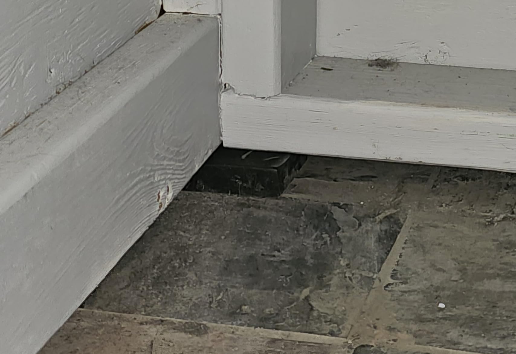 MyLifeUNIT EVA Shock Absorbing Washer Pads, Anti-Vibration Washer Mat Protector for Washing Machine Dryer Treadmill (8 Pack) - Customer Photo 1