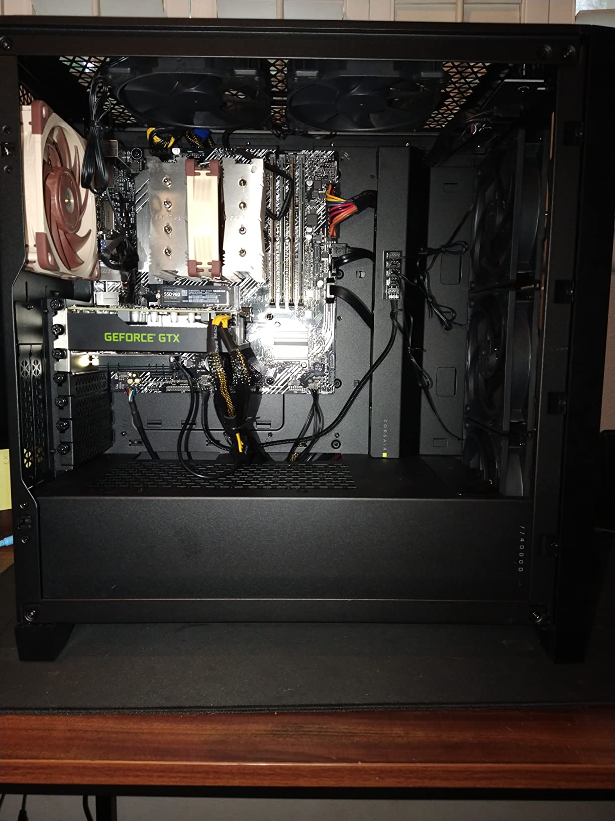 ARCTIC P12 - PC Fan, 120mm Case Fan, Pressure-optimised, Quiet Motor, Computer, Fan Speed: 1800 RPM - Black - Customer Photo 1