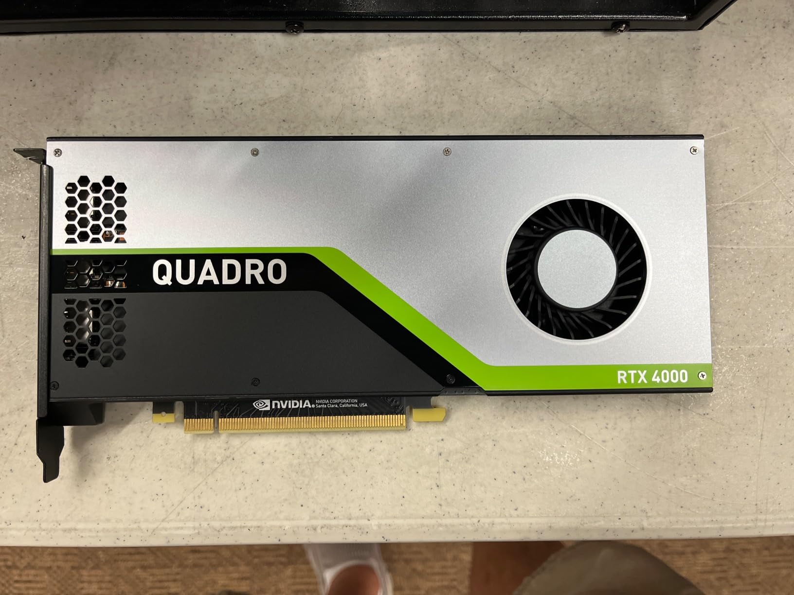 PNY NVIDIA Quadro RTX 4000 - The World'S First Ray Tracing GPU - Customer Photo 3