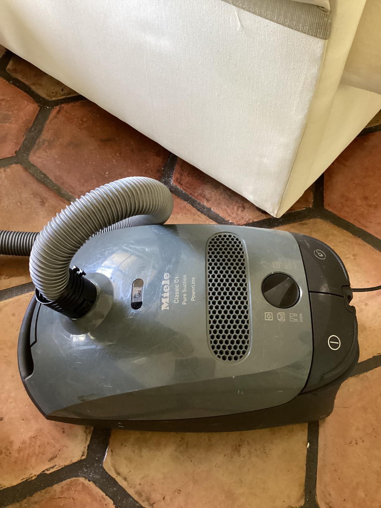 Miele Classic C1 Pure Suction Bagged Canister Vacuum, Graphite Grey - Portable, Household - Customer Photo 3