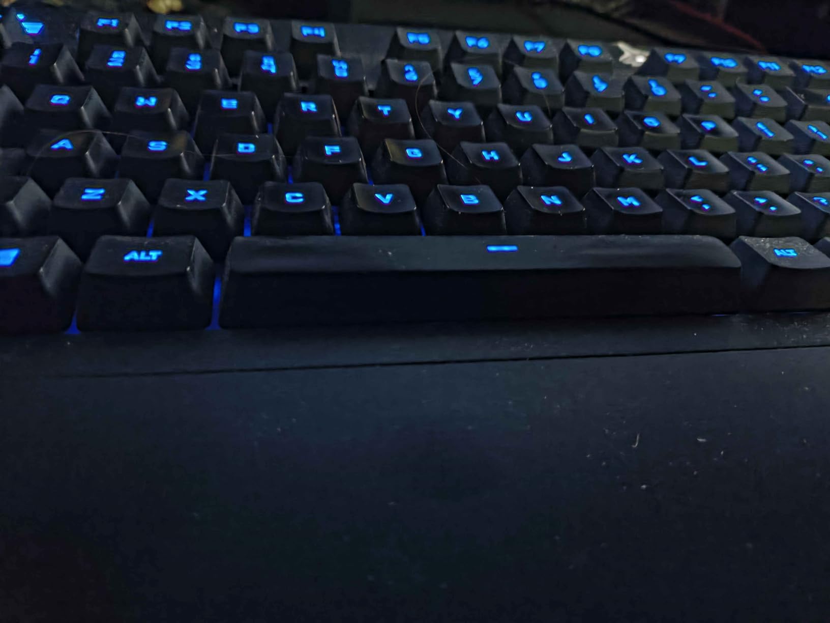 Logitech G213 Prodigy Gaming Keyboard, LIGHTSYNC RGB Backlit Keys, Spill-Resistant, Customizable Keys, Dedicated Multi-Media Keys – Black - Customer Photo 1