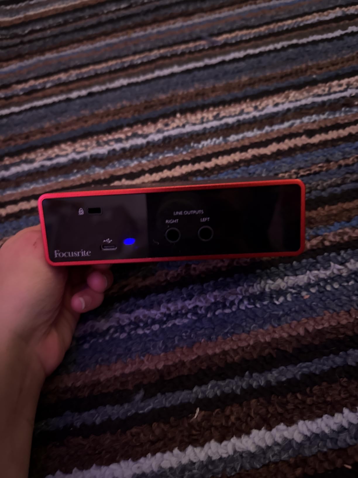 Focusrite Scarlett Solo 3rd Gen USB Audio Interface for Guitarists, Vocalists, Podcasters or Producers to record and playback studio quality sound customer photo 2