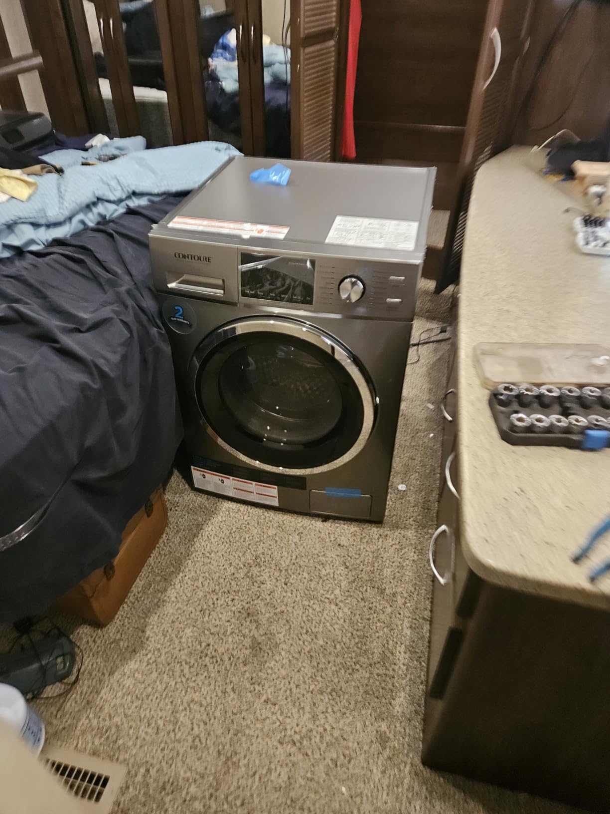 CONTOURE 2.7 cu. ft. Washer / Dryer Combo with Steam, Ventless, Titanium - Customer Photo 1