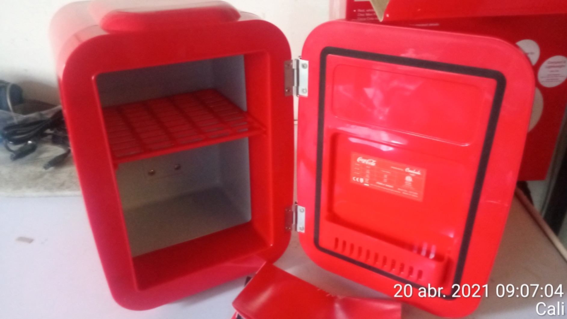 Cooluli Retro Coca-Cola Mini Fridge for Bedroom - Car, Office Desk & College Dorm Room - 4L/6 Can 12V Portable Cooler & Warmer for Food, Drinks & Skincare - AC/DC and Exclusive USB Option (Coke, Red) - Customer Photo 2