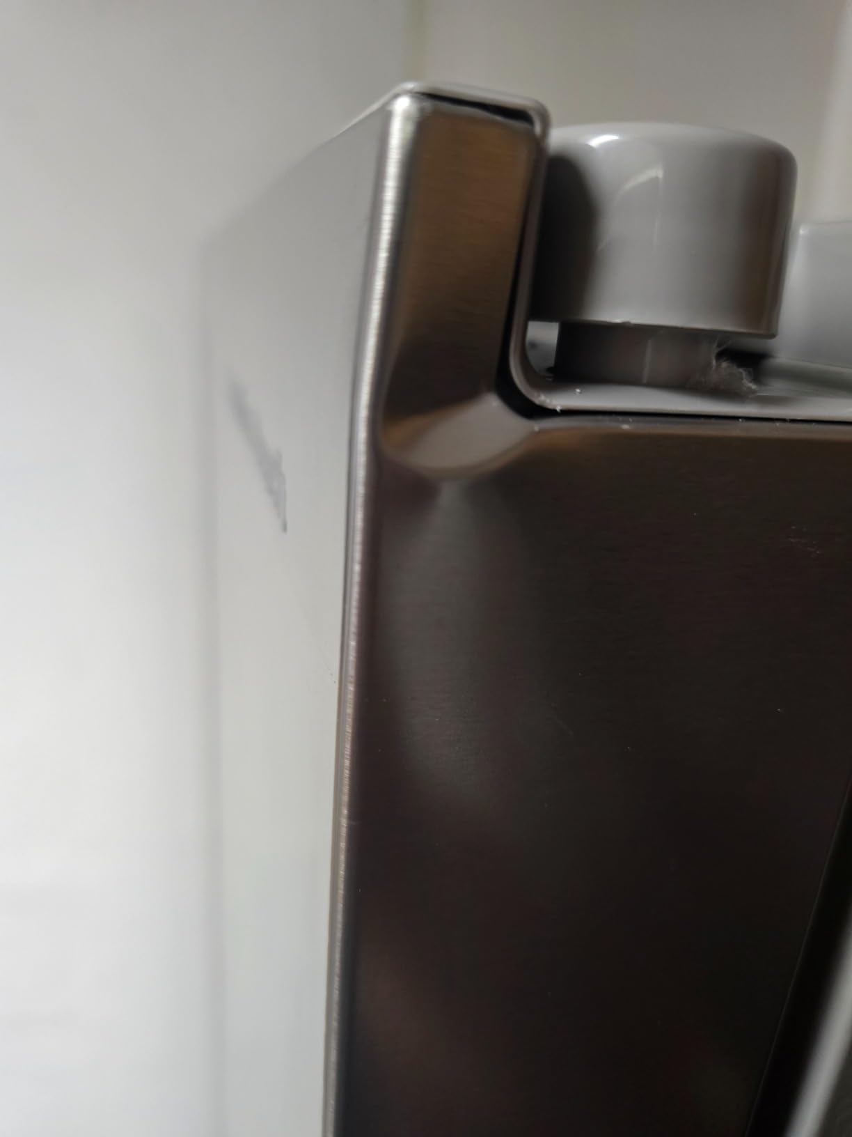 Hamilton Beach HBFR1504 Full Size Counter Depth Refrigerator with Two Freezer Drawers, 17.9 cu ft, Stainless - Customer Photo 3