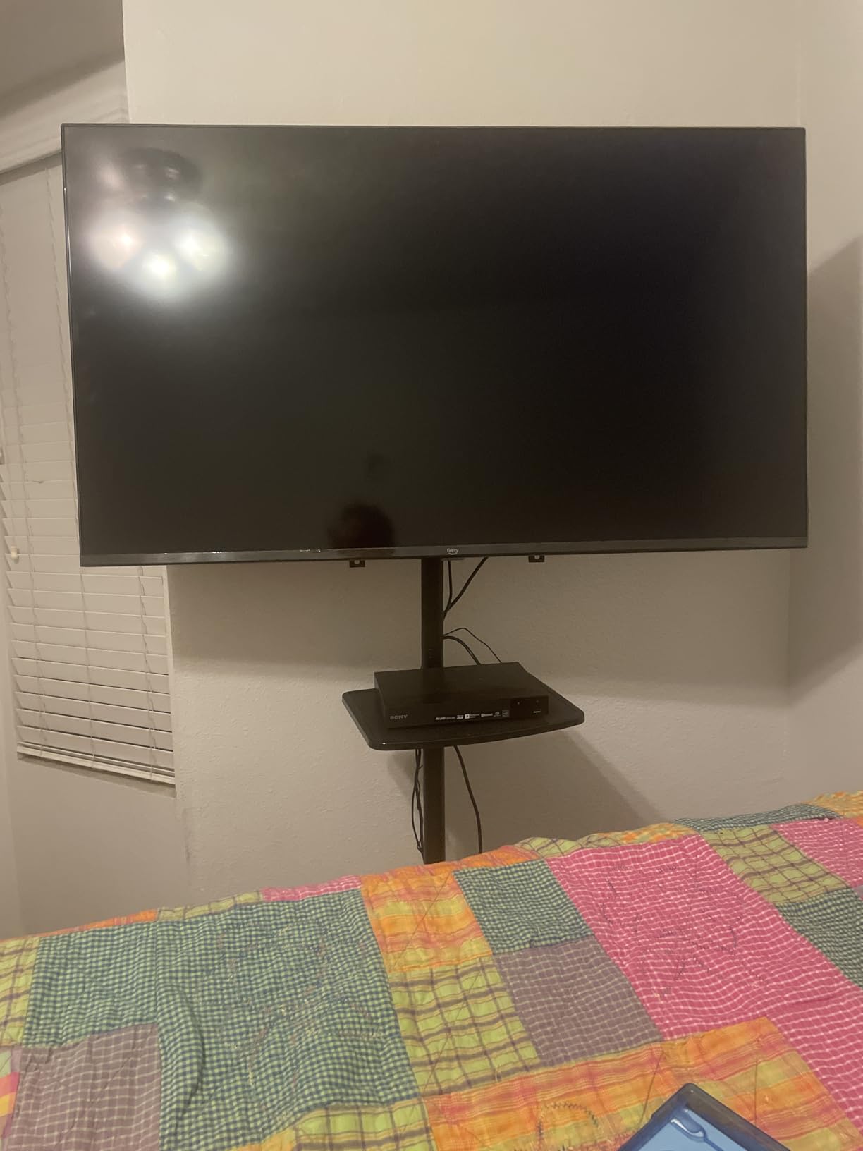 PERLESMITH Mobile TV Stand for 23-60 Inch LCD LED Flat/Curved Screen TVs, Tilt TV Cart Holds up to 88Lbs, Portable TV Stand with Laptop Shelf, Rolling TV Floor Stand Max VESA 400x400mm (PSTVMC06) - Customer Photo 2