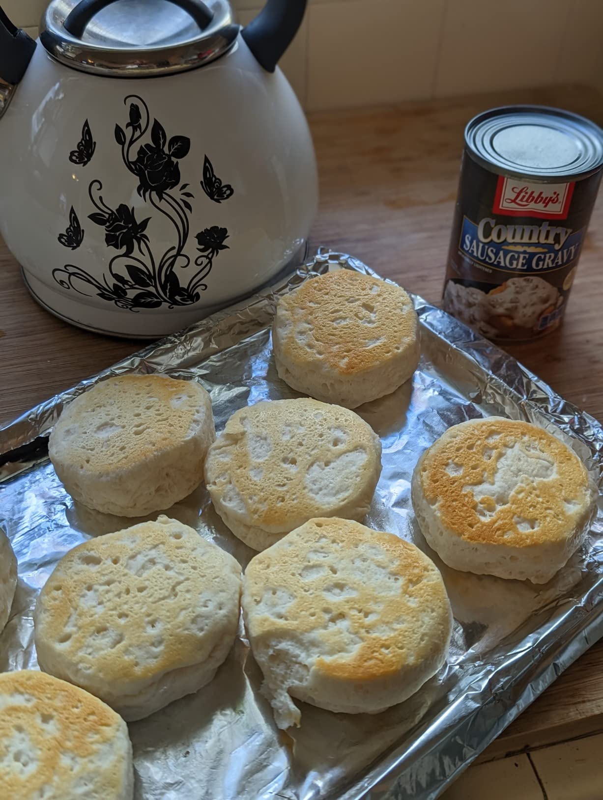 Amazon Grocery, Jumbo Buttermilk Biscuits, 16 Oz, 8 Ct (Previously Amazon Fresh, Packaging May Vary) - Customer Photo 1