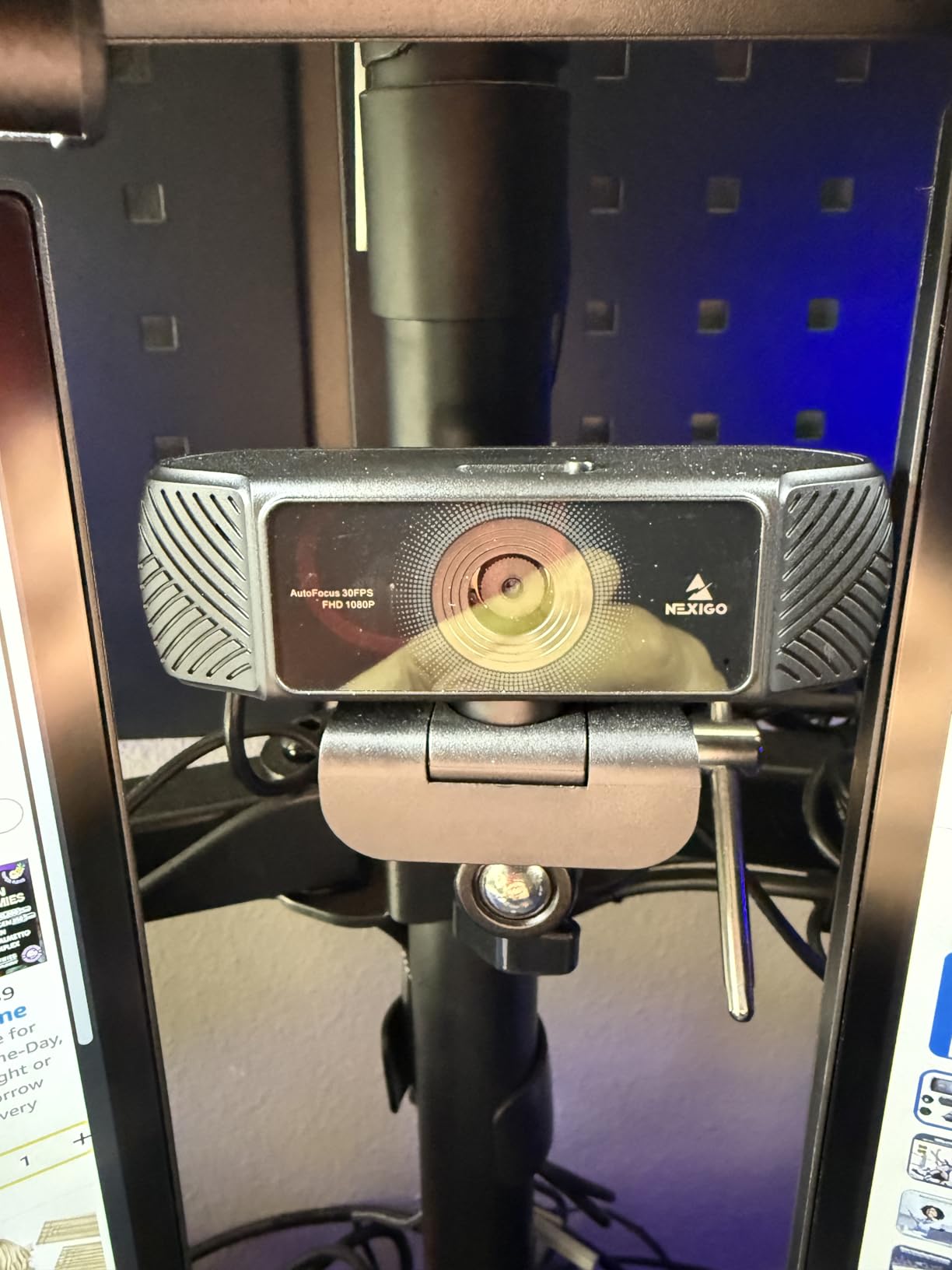 NexiGo N60 1080P Webcam with Microphone, Adjustable FOV, Zoom, Software Control & Privacy Cover, USB HD Computer Web Camera, Plug and Play, for Zoom/Skype/Teams, Conferencing and Video Calling - Customer Photo 2