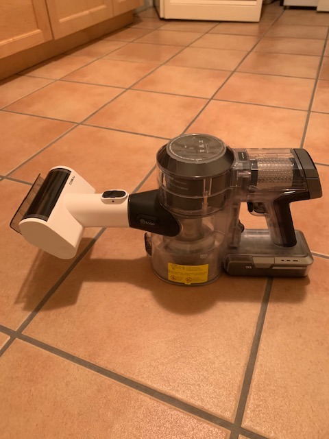 Tineco Pure ONE S11 Cordless Vacuum Cleaner, Smart Stick Handheld Cleaner Strong Suction & Lightweight, Cordless Handheld Vacuum Deep Clean Hair, Hard Floor, Carpet, Car (Pure ONE S11 Grey) Customer Review Tineco Pure ONE S11 Cordless Vacuum Cleaner, Smart Stick Handheld Cleaner Strong Suction & Lightweight, Cordless Handheld Vacuum Deep Clean Hair, Hard Floor, Carpet, Car (Pure ONE S11 Grey) - Customer Photo 2