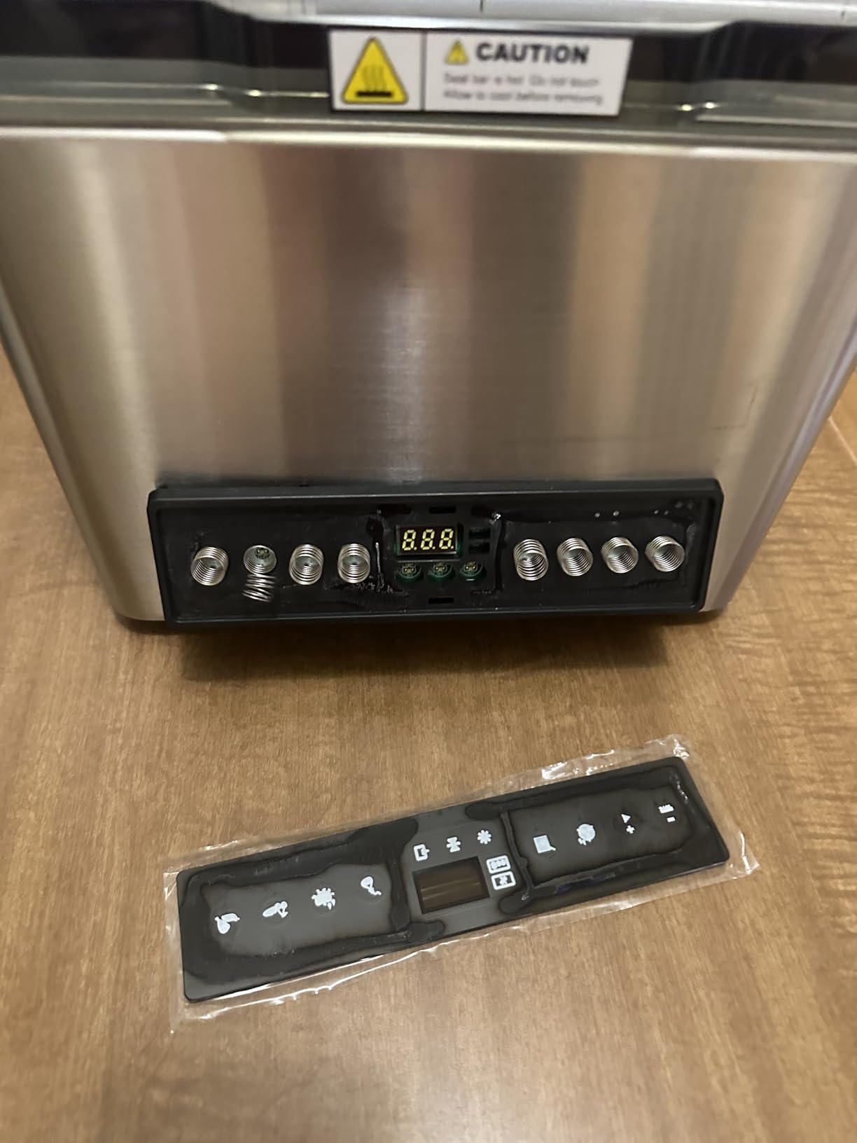 VacMaster VP95 Chamber Vacuum Sealer with Industrial Oil Pump. Great for Portioning, Meal Prep, Restaurants, Catering, Food Trucks, Sous Vide, Home. Great for Dry Goods, Liquids and Marinades. - Customer Photo 3