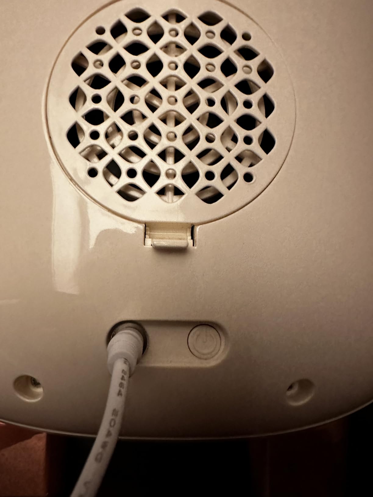 Cooluli B12LW 12L Beauty Fridge, Pearl White - Customer Photo 3