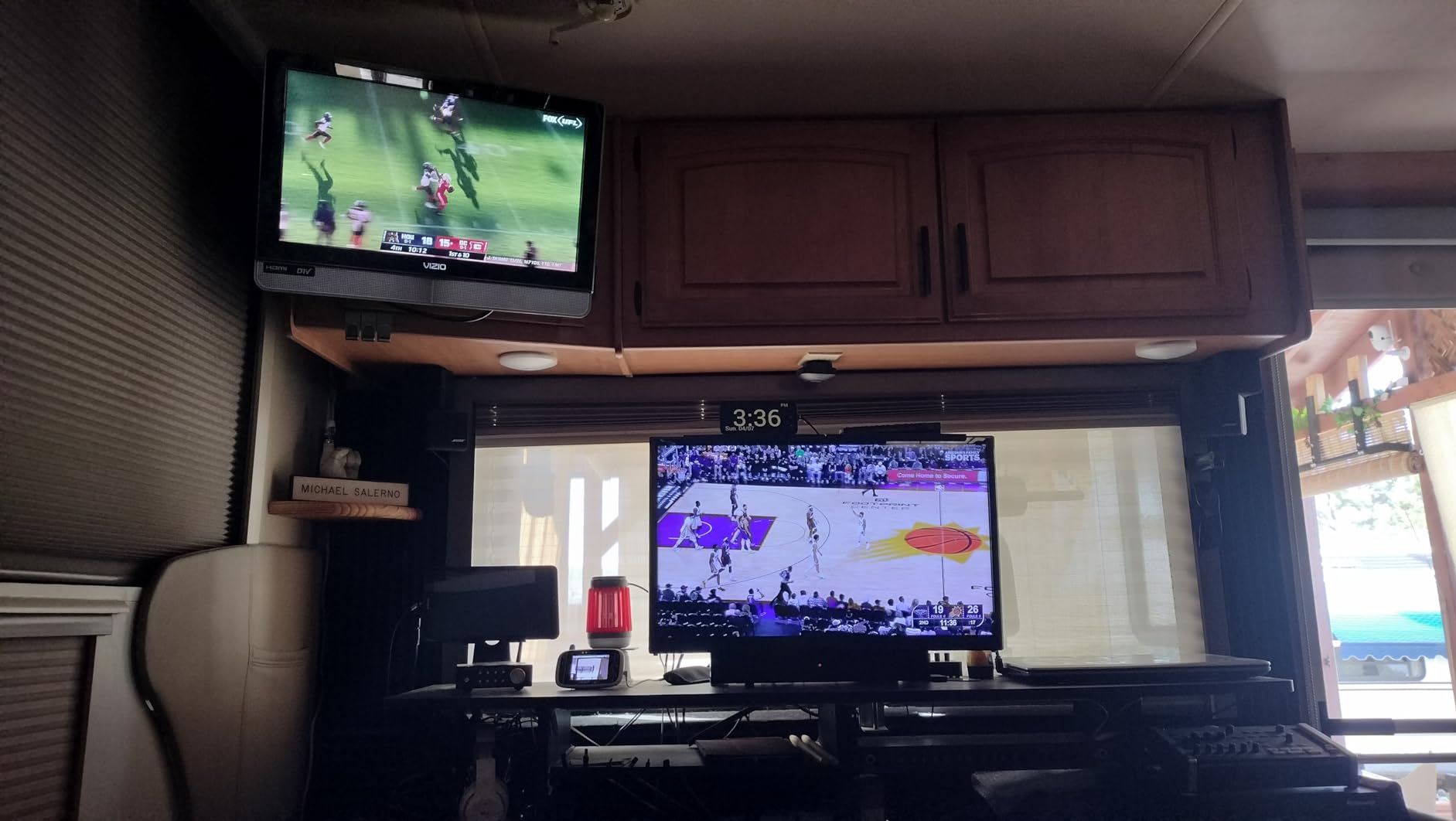 2 Way Coaxial Cable Splitter MoCA 5-2400MHz, NEWCARE RG6 Compatible Coax Splitter for HD Satellite/Cable TV, Internet & CATV Antenna Signals, Low Loss MoCA Support - Customer Photo 1