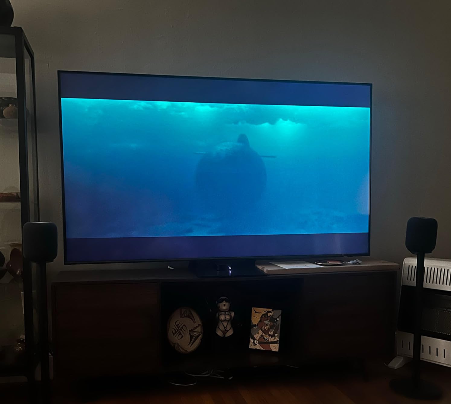 SAMSUNG 75-Inch Class QLED Q70A Series - 4K UHD Quantum HDR Smart TV with Alexa Built-in (QN75Q70AAFXZA) Customer Review SAMSUNG 75-Inch Class QLED Q70A Series - 4K UHD Quantum HDR Smart TV with Alexa Built-in (QN75Q70AAFXZA) - Customer Photo 1