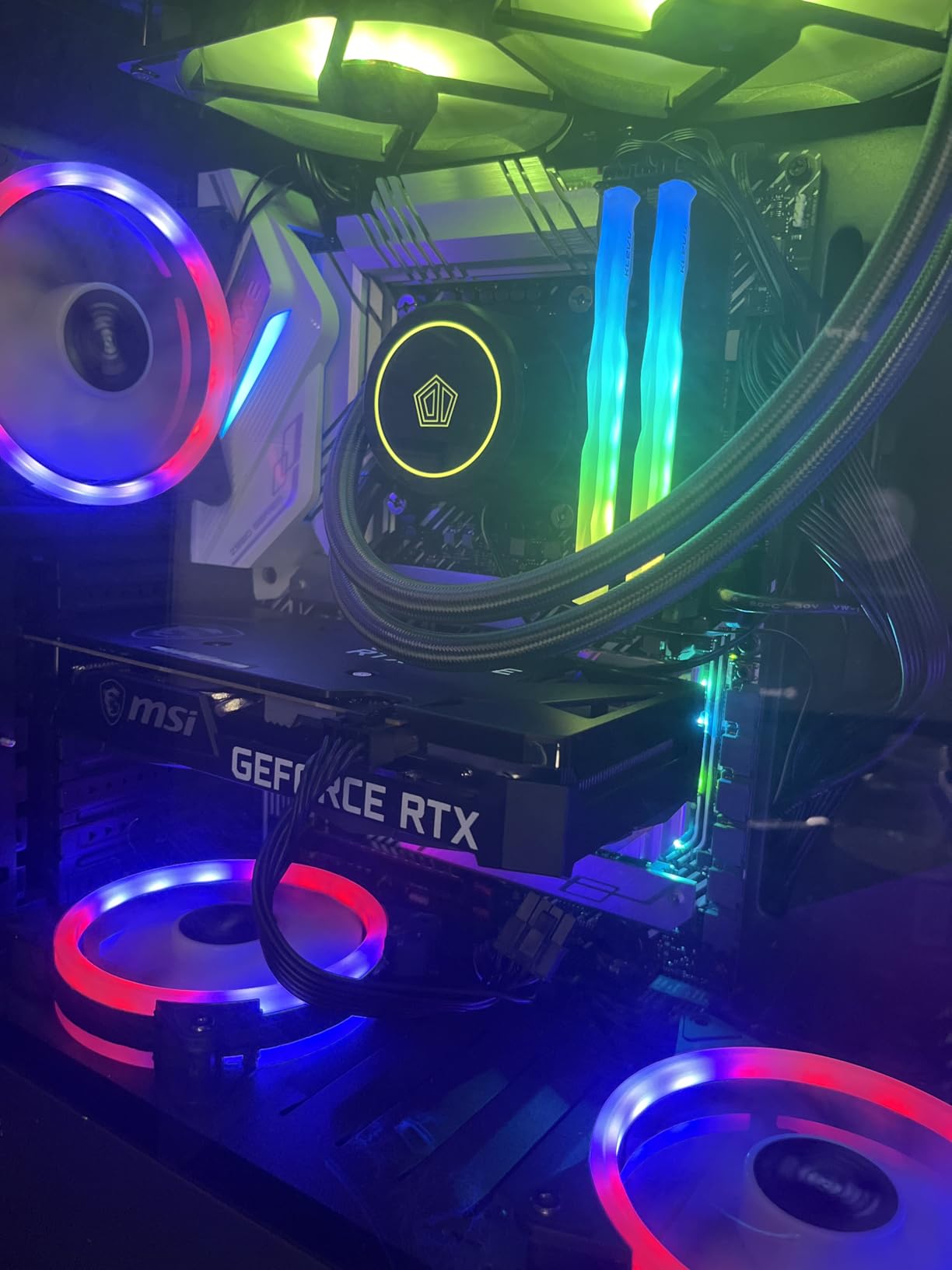 MSI Gaming GeForce RTX 3060 12GB 15 Gbps GDRR6 192-Bit HDMI/DP PCIe 4 Torx Twin Fan Ampere OC Graphics Card - Customer Photo 2