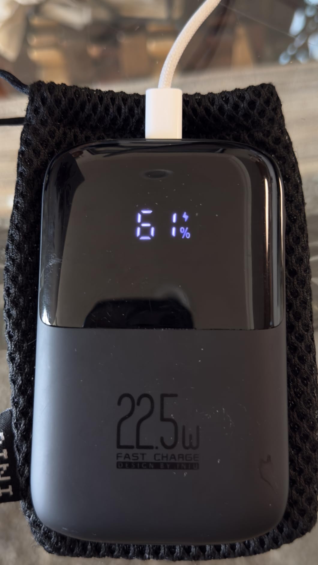 INIU Portable Charger, Smallest 22.5W 10000mAh Power Bank, USB C in/Output Fast Charging 3-Output Mini Battery Pack Charger with Phone Holder for iPhone 16 15 14 13 12 Samsung S23 Google iPad Tablet Customer Review INIU Portable Charger, Smallest 22.5W 10000mAh Power Bank, USB C in/Output Fast Charging 3-Output Mini Battery Pack Charger with Phone Holder for iPhone 16 15 14 13 12 Samsung S23 Google iPad Tablet - Customer Photo 2