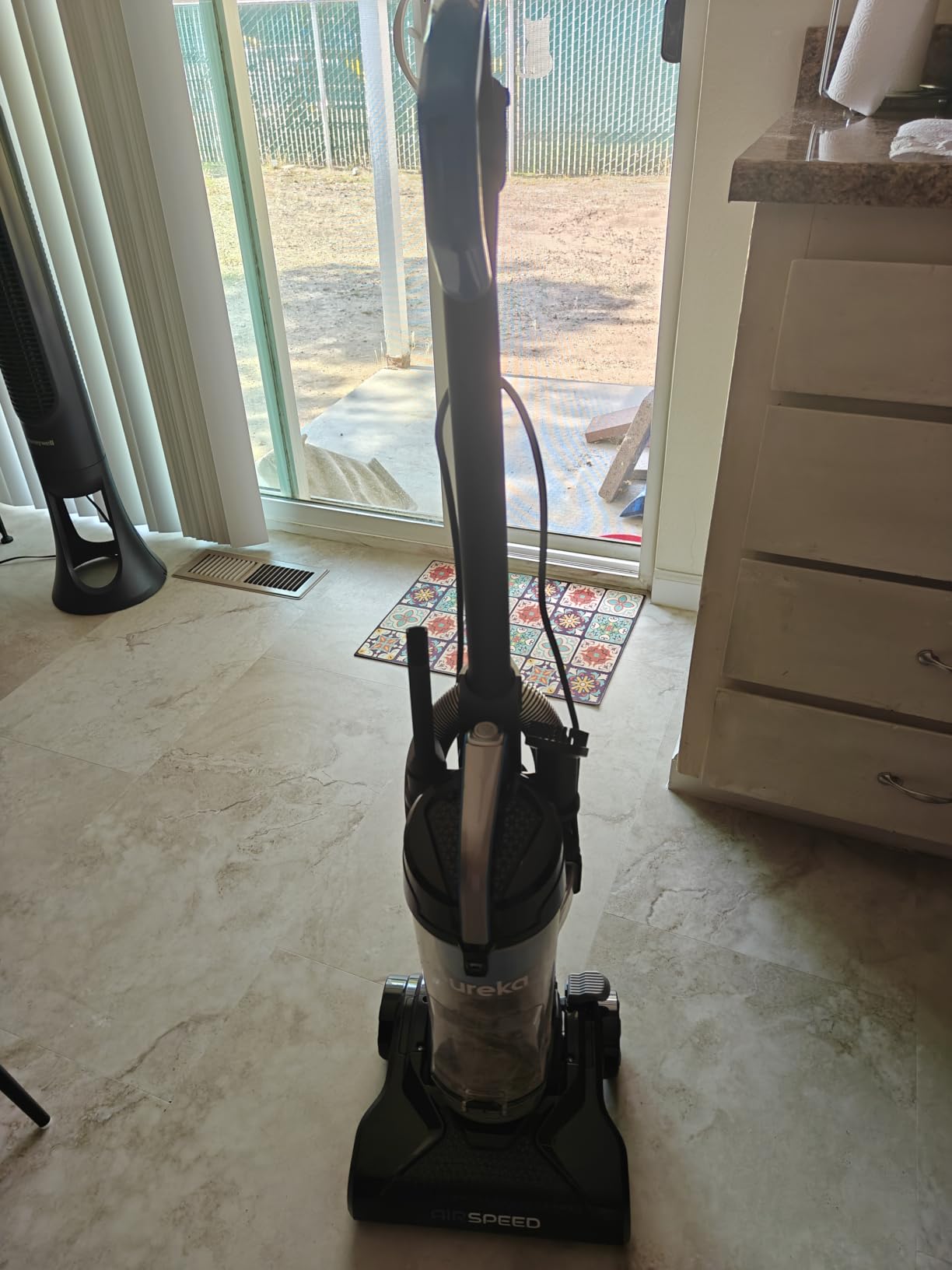 Eureka NEU10AE5 Powerful Bagless Upright Vacuum Cleaner Carpet and Floor, AirSpeed Ultra-Lightweight Vacuum Cleaner, w/ Replacement Filter, Blue Customer Review Eureka NEU10AE5 Powerful Bagless Upright Vacuum Cleaner Carpet and Floor, AirSpeed Ultra-Lightweight Vacuum Cleaner, w/ Replacement Filter, Blue - Customer Photo 2