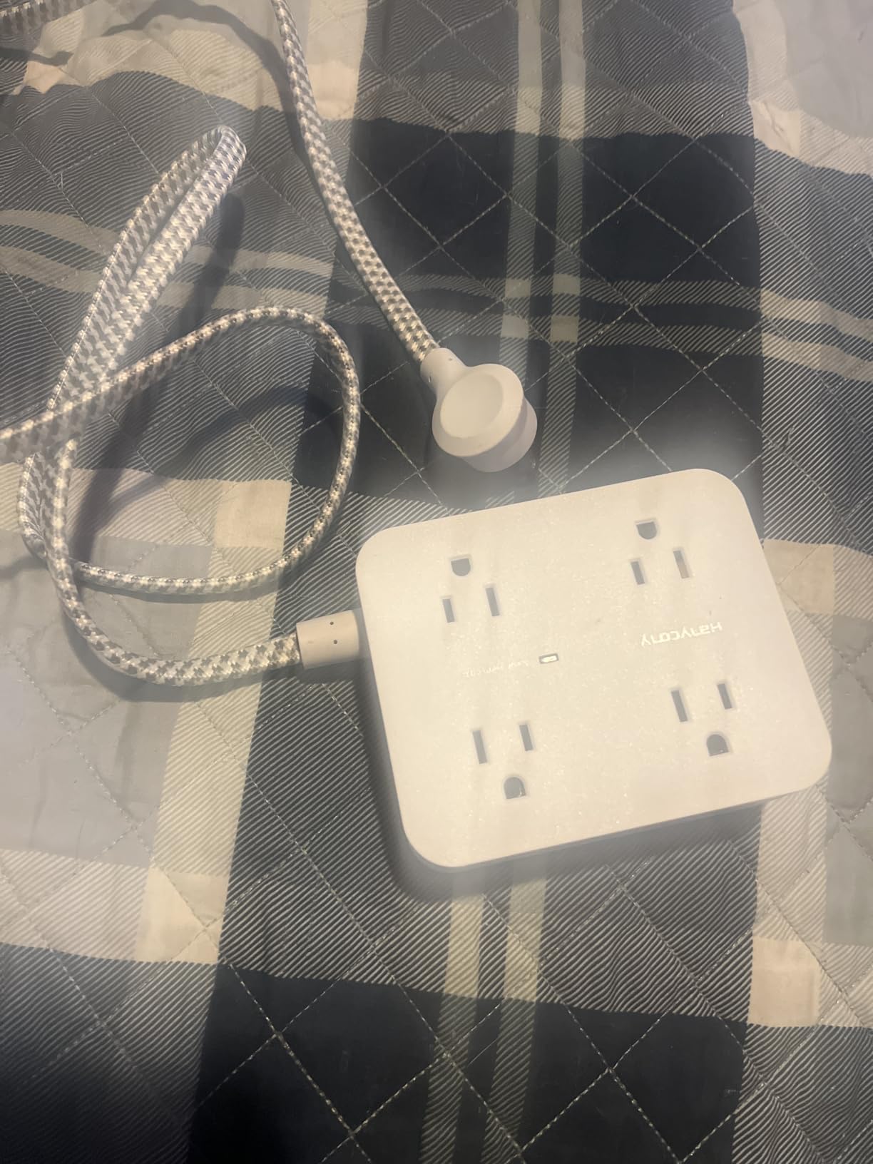 Surge Protector Power Strip - HANYCONY 8 Outlets 4 USB (2 USB C) Charging Ports, Multi Plug Outlet Extender, 5Ft Braided Extension Cord, Flat Plug Wall Mount Desk Charging Station for Home Office ETL Customer Review Surge Protector Power Strip - HANYCONY 8 Outlets 4 USB (2 USB C) Charging Ports, Multi Plug Outlet Extender, 5Ft Braided Extension Cord, Flat Plug Wall Mount Desk Charging Station for Home Office ETL - Customer Photo 1
