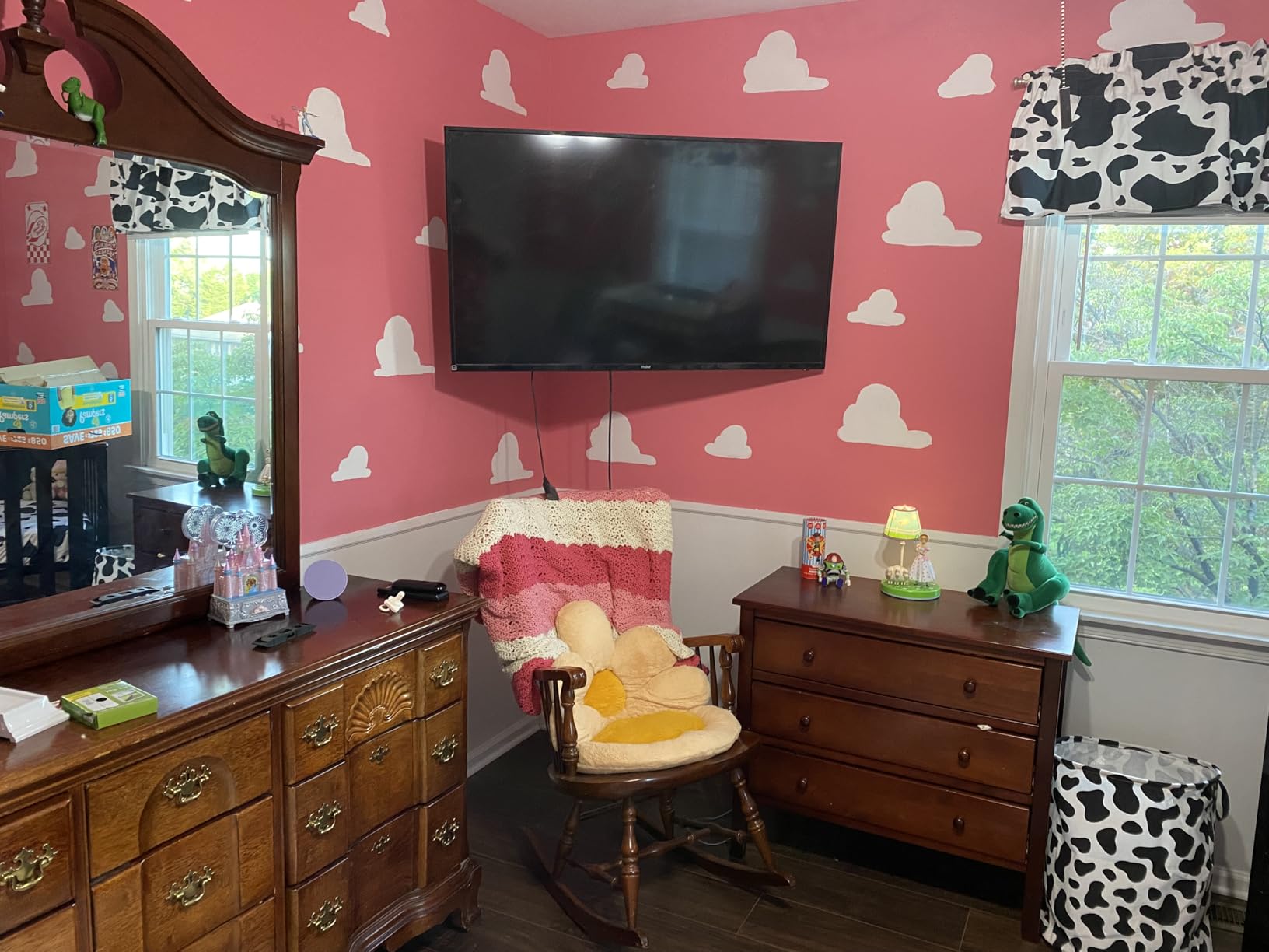 Screen Cleaner Spray (16oz - 473ml) – Best Large Cleaning Kit for LCD LED OLED TV, Smartphone, iPad, Laptop, Touchscreen, Computer Monitor, Electronic Devices, Microfiber Cloth Wipes and 2 Nozzles - Customer Photo 2