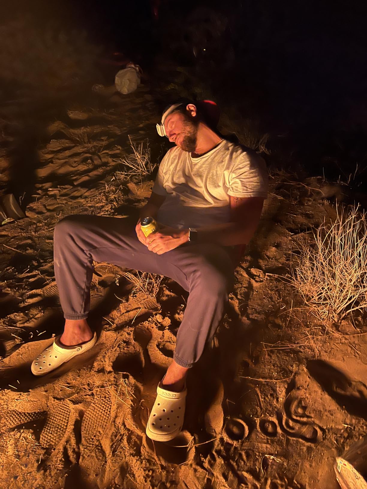 Apple iPhone 13 Silicone Case with MagSafe – Midnight Customer Review Apple iPhone 13 Silicone Case with MagSafe – Midnight - Customer Photo 2