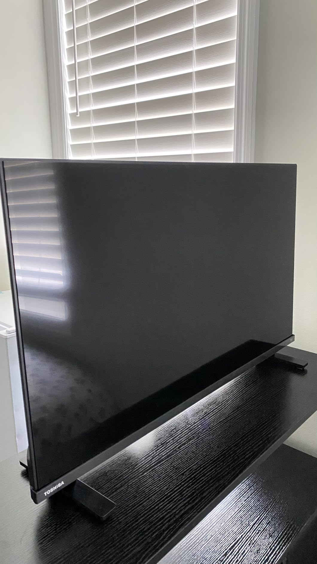 TOSHIBA 32 TOSHIBA 32