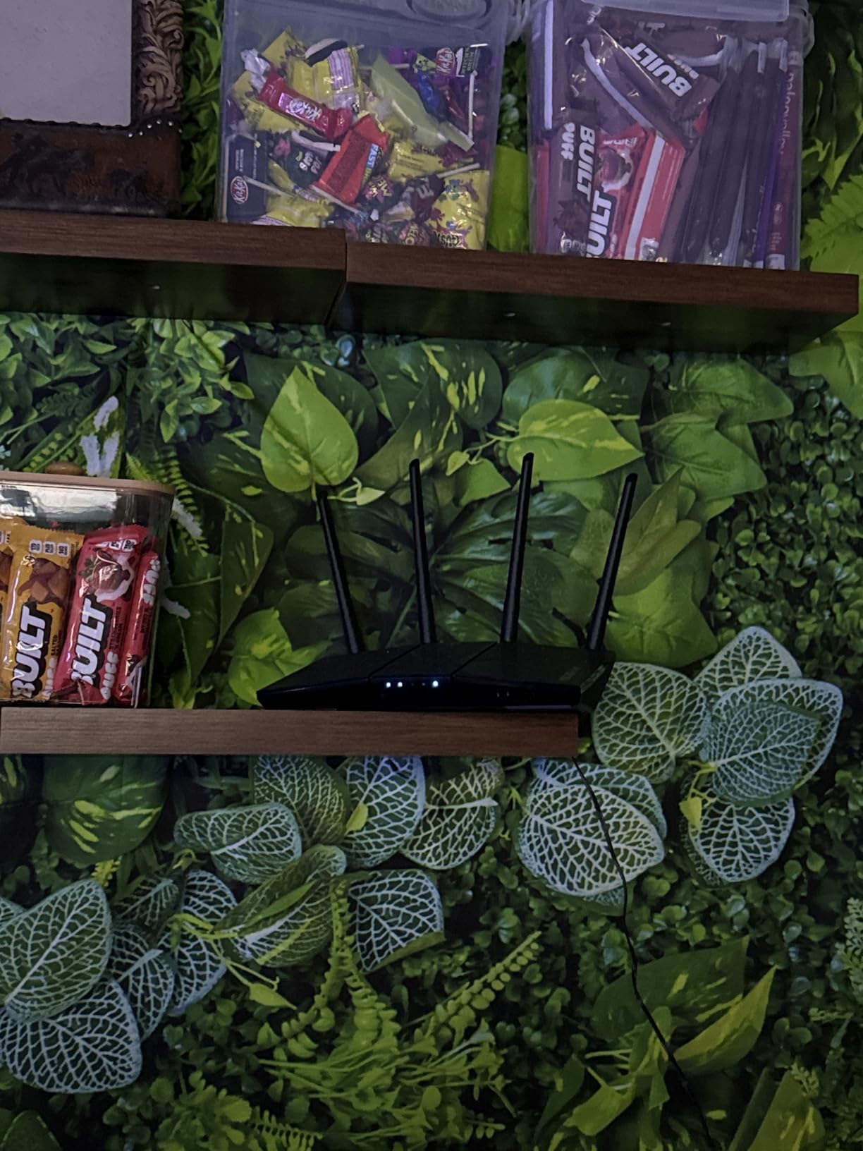 ASUS RT-AX1800S Dual Band WiFi 6 Extendable Router, Subscription-Free Network Security, Parental Control, Built-in VPN, AiMesh Compatible, Gaming & Streaming, Smart Home - Customer Photo 1