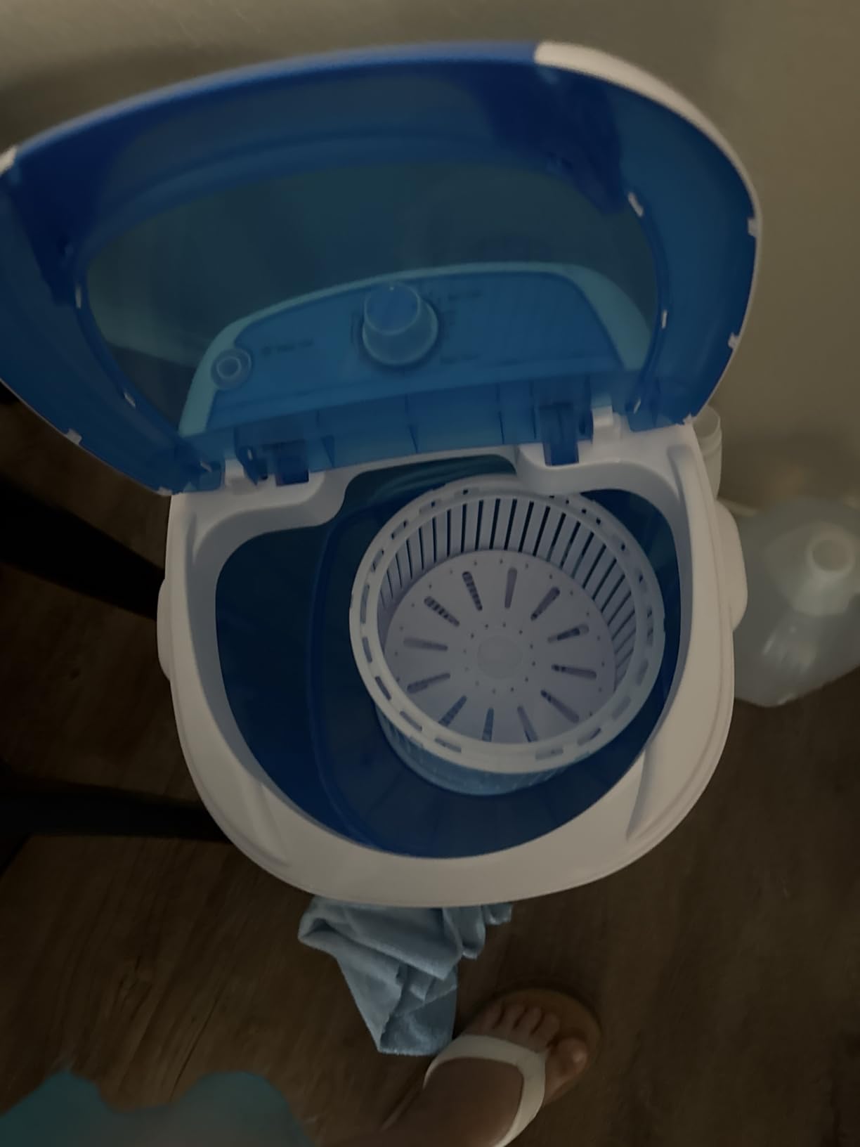 Giantex GX24977-PE, Mini Washer and Spinner Combo, 5.5lbs, Semi-automatic Compact Laundry Apartment Dorm RV Portable Washing Machine, 5.5 LBS Capacity Customer Review Giantex GX24977-PE, Mini Washer and Spinner Combo, 5.5lbs, Semi-automatic Compact Laundry Apartment Dorm RV Portable Washing Machine, 5.5 LBS Capacity - Customer Photo 1