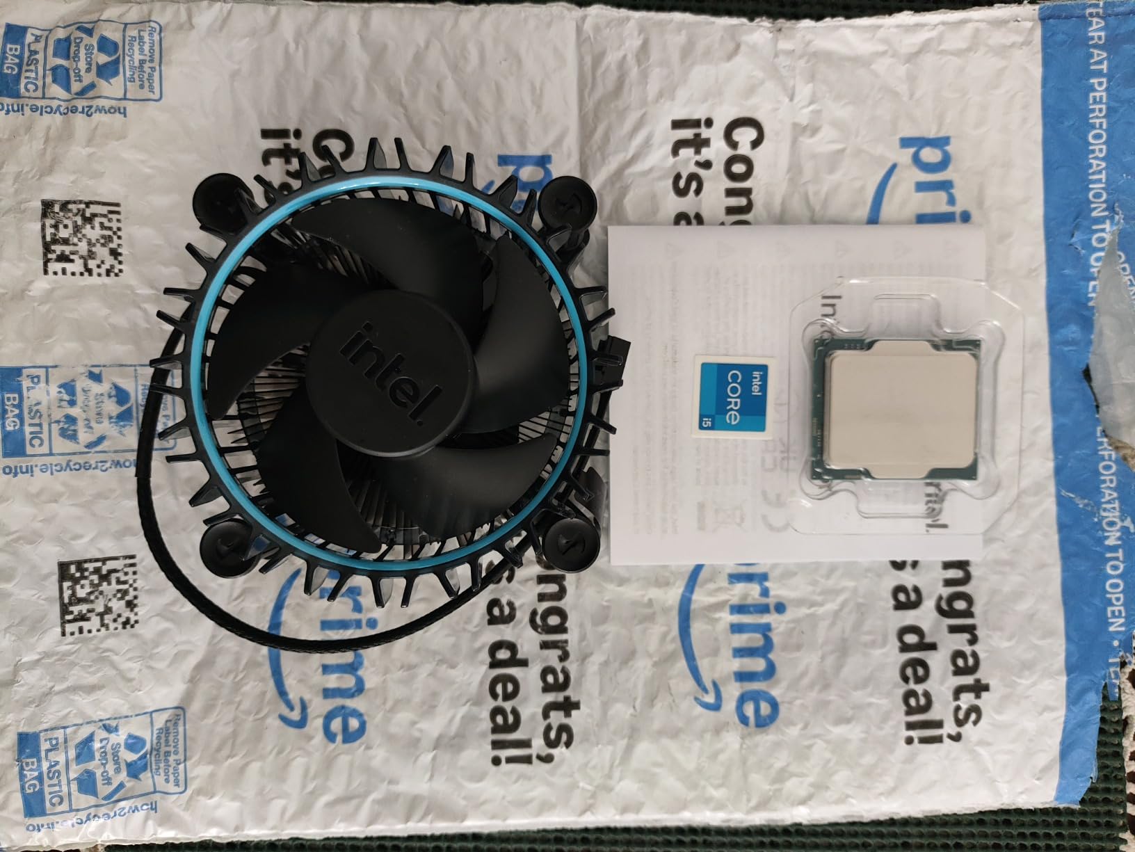 Intel Core i5-12400F 6-Core Desktop Processor 2.5GHz - Customer Photo 2