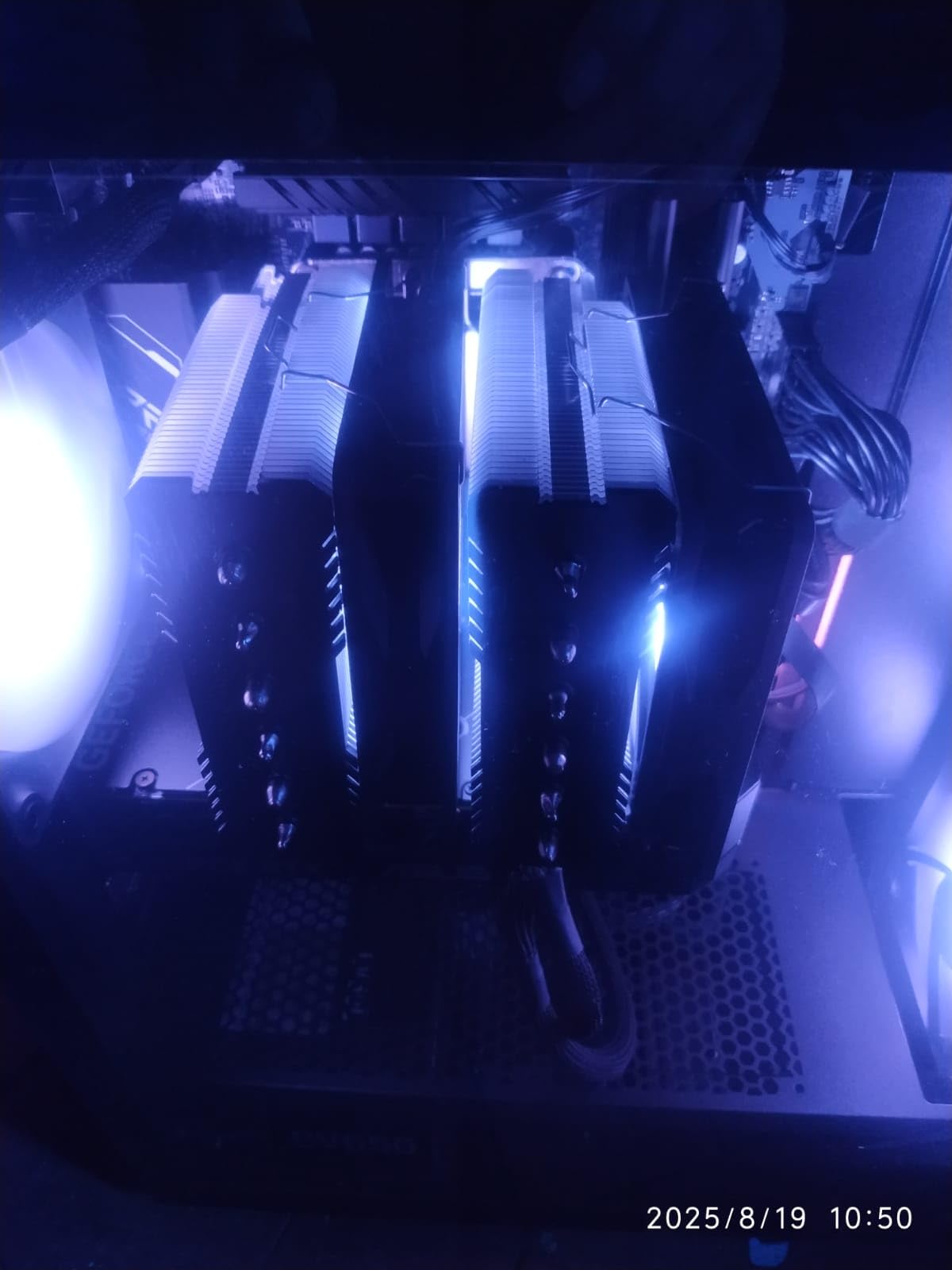 Thermalright Peerless Assassin 120 SE ARGB White CPU Air Cooler, 6 Heat Pipes CPU Cooler, Dual 120mm TL-C12CW-S PWM Fan, AGHP Technology, for AMD AM4/AM5/Intel LGA1700/115X/1851/1155/1200 - Customer Photo 2