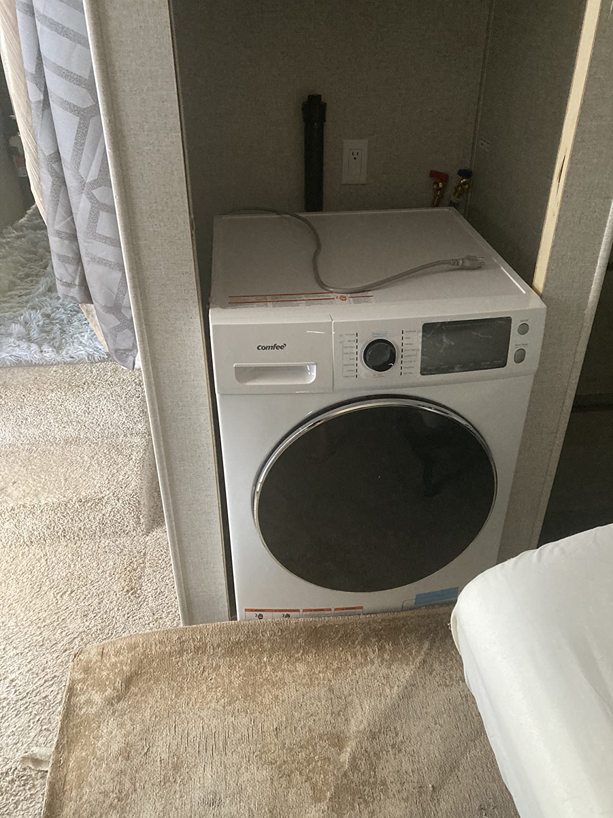 COMFEE' 24 COMFEE' 24