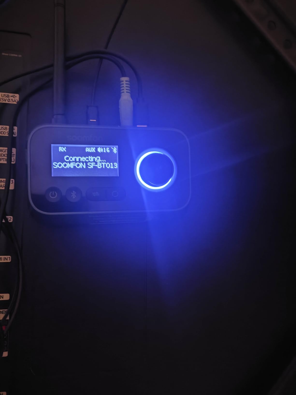 SOOMFON Bluetooth Transmitter for TV 3-in-1 Bluetooth 5.0 Transmitter Receiver for TV to 2 Headphones with LCD Display Adjustable Volume, Optical AUX RCA Bypass for Home Stereo Speaker Customer Review SOOMFON Bluetooth Transmitter for TV 3-in-1 Bluetooth 5.0 Transmitter Receiver for TV to 2 Headphones with LCD Display Adjustable Volume, Optical AUX RCA Bypass for Home Stereo Speaker - Customer Photo 1