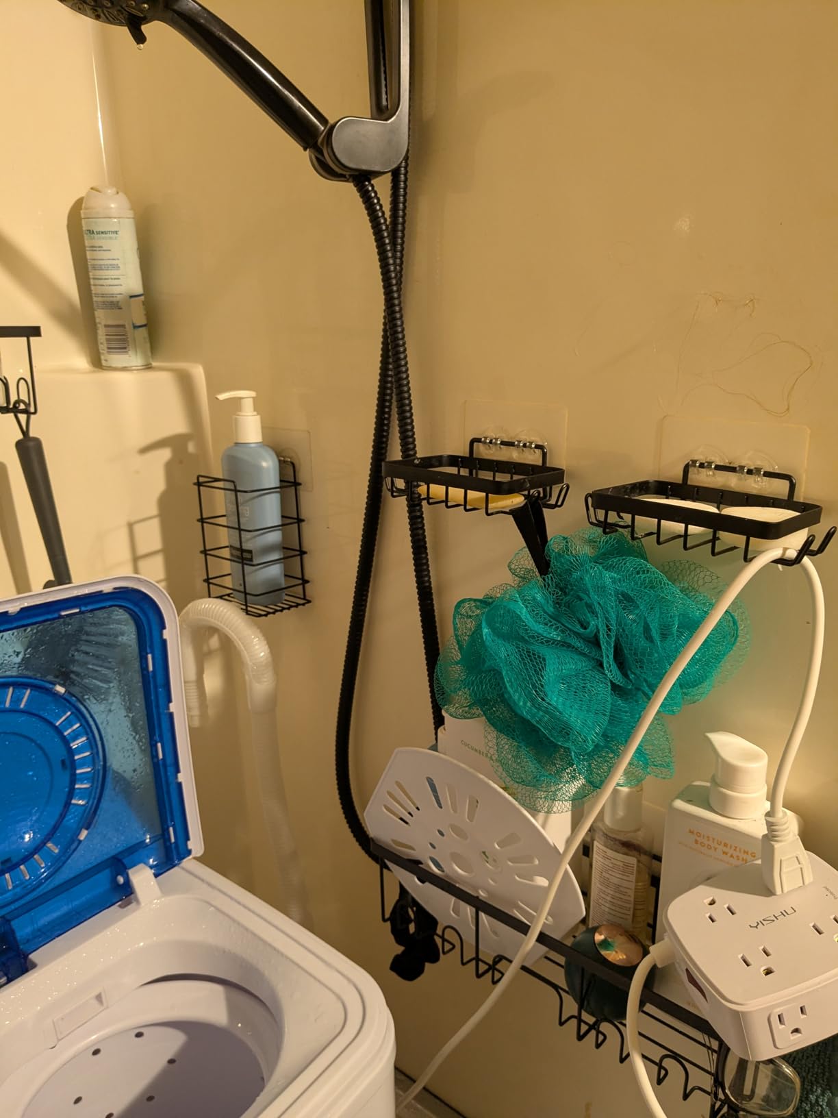 Auertech Portable Washing Machine, 28lbs Twin Tub Washer Mini Compact Laundry Machine with Drain Pump, Semi-automatic 18lbs Washer 10lbs Spinner Combo for Dorms, Apartments, RVs Customer Review Auertech Portable Washing Machine, 28lbs Twin Tub Washer Mini Compact Laundry Machine with Drain Pump, Semi-automatic 18lbs Washer 10lbs Spinner Combo for Dorms, Apartments, RVs - Customer Photo 1