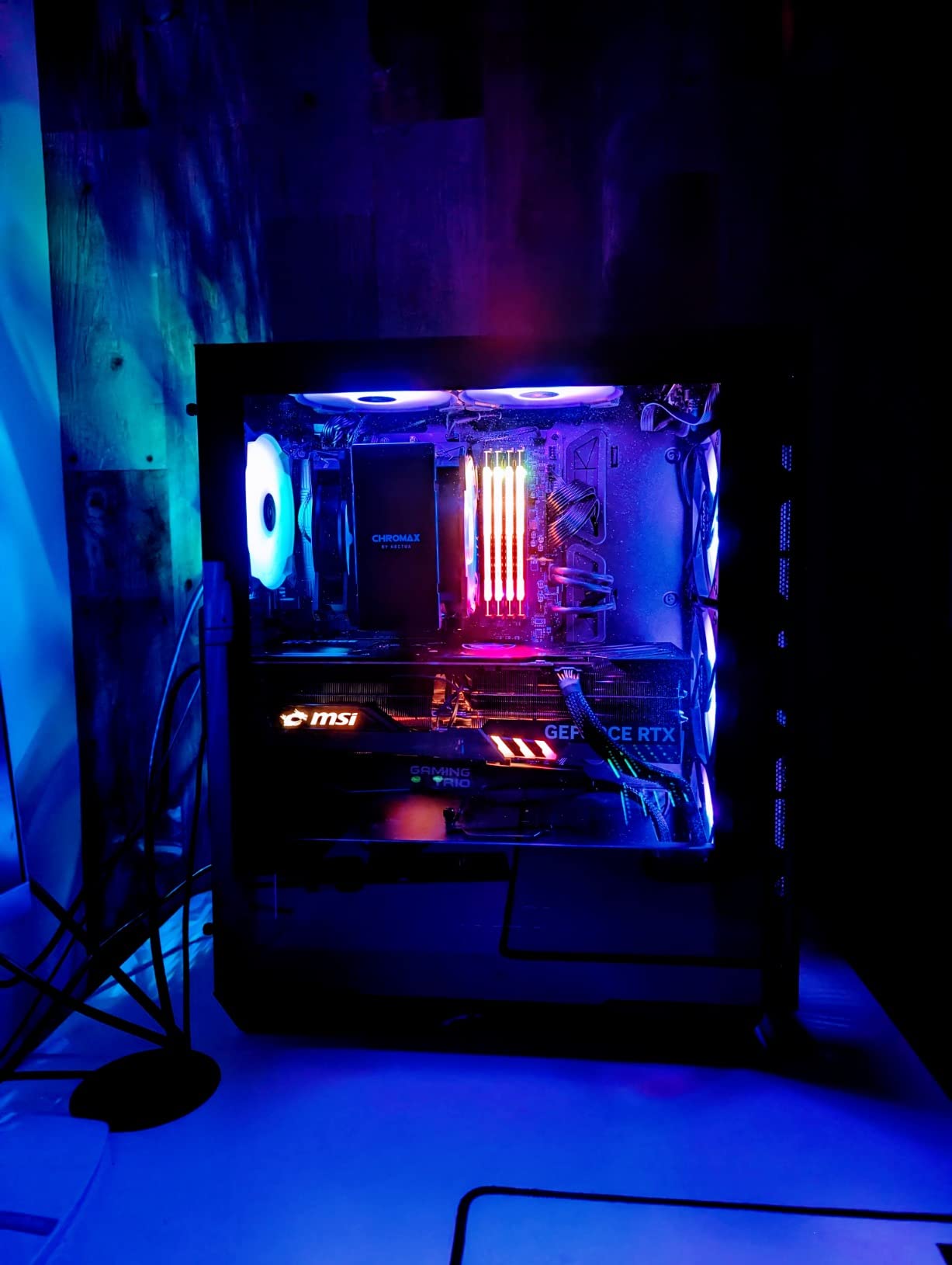 MSI Gaming GeForce RTX 4090, 24GB GDRR6X, 384-Bit, Boost Clock: 2595 MHz, HDMI/DP Nvlink Tri-Frozr 3 Ada Lovelace Architecture OC Graphics Card (RTX 4090 Gaming X Trio 24G) - Customer Photo 3