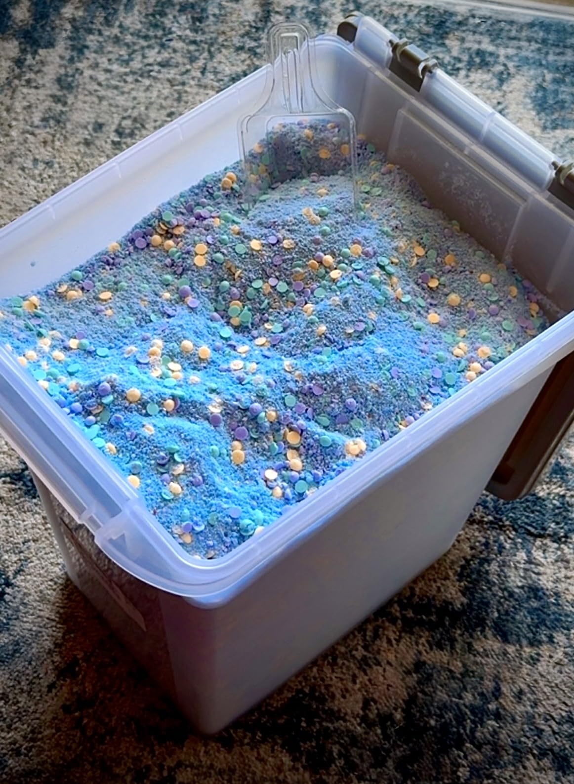 Ariel Powder Laundry Detergent, Original Scent, 211 ounces 132 Loads, 13.19 Pound (Pack of 1) Customer Review Ariel Powder Laundry Detergent, Original Scent, 211 ounces 132 Loads, 13.19 Pound (Pack of 1) - Customer Photo 1