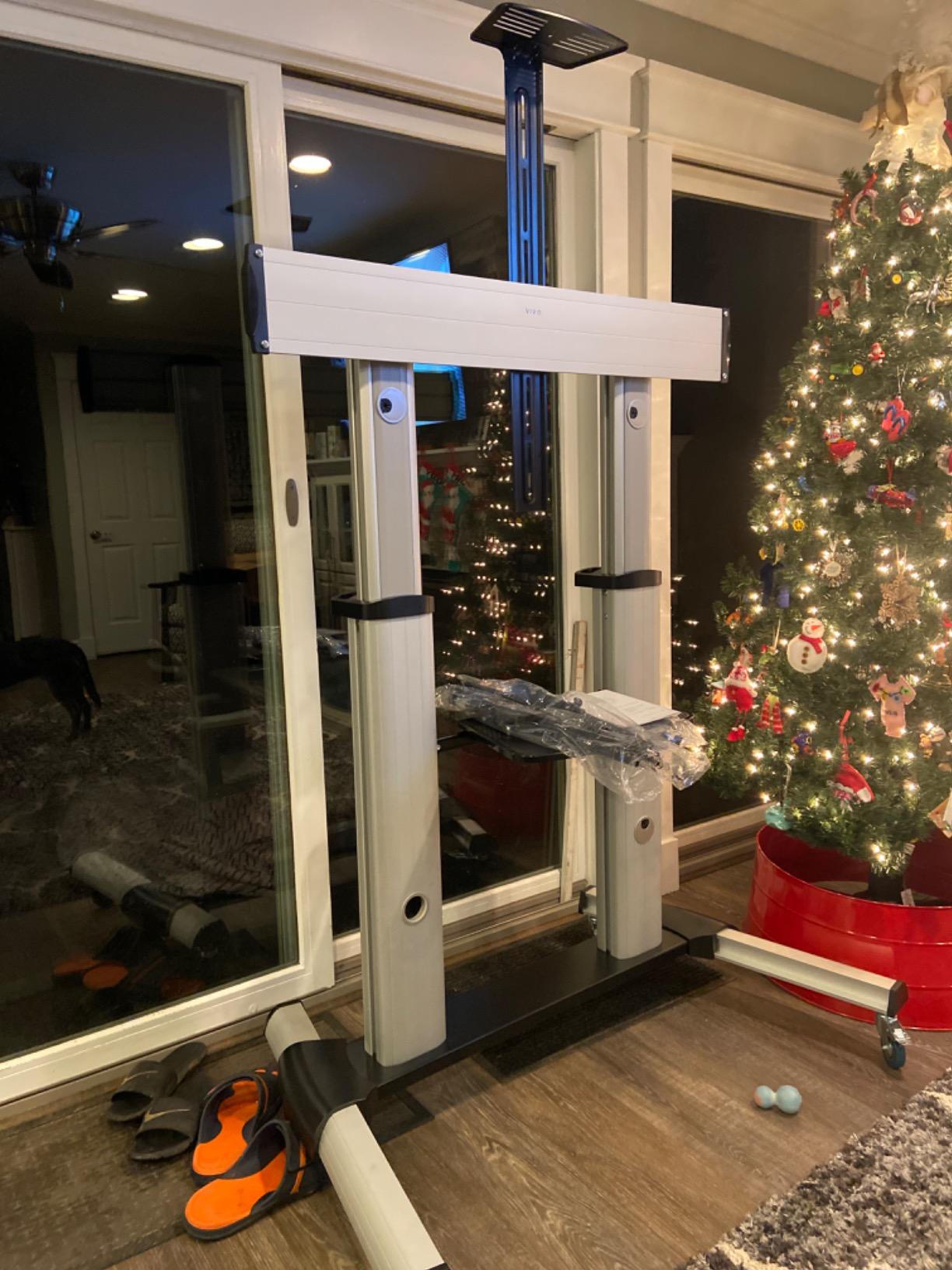 VIVO Aluminum Mobile TV Cart for 32 to 100 inch Screens up to 220 lbs, LCD LED OLED 4K Smart Flat and Curved Panels, Heavy Duty Stand, Shelf, Wheels, Max VESA 1000x600, Black, STAND-TV22B - Customer Photo 2