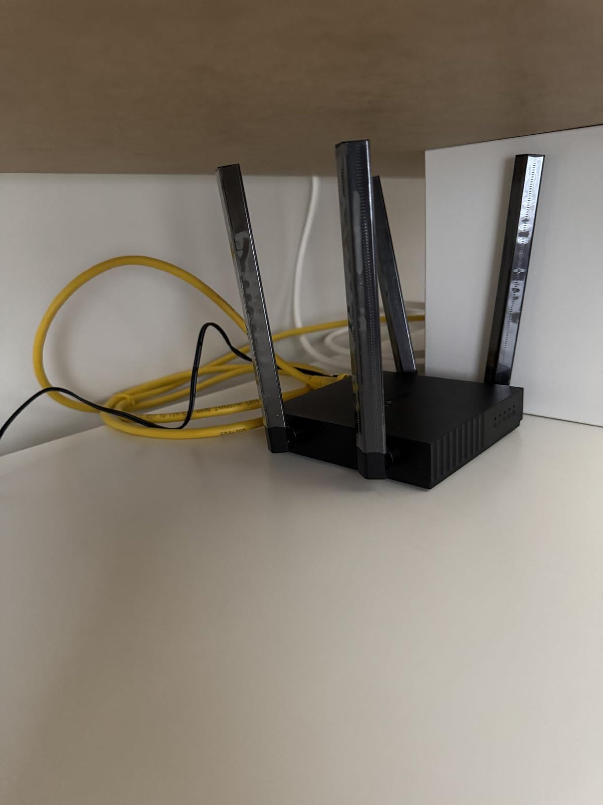 TP-Link Archer C54 | AC1200 MU-MIMO Dual-Band WiFi Router| Works with All Home Internet Providers (Renewed) Black - Customer Photo 2