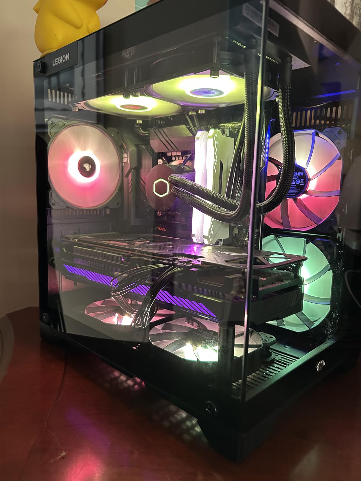 ASUS TUF Gaming Radeon™ RX 7900 XTX OC Edition 24GB GDDR6 Graphics Card (PCIe 4.0, 24GB GDDR6, HDMI 2.1a, DisplayPort 2.1) - Customer Photo 2