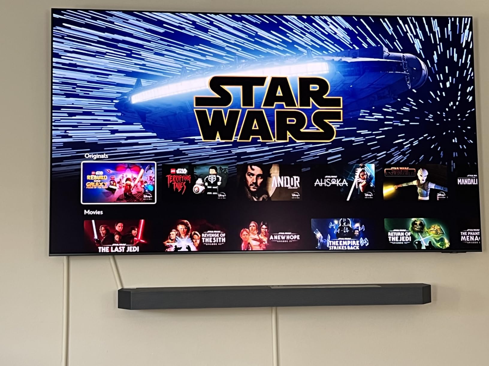 Samsung HW-Q600C 3.1.2ch Soundbar w/Dolby Audio, Q-Symphony, Adaptive Sound, HDMI eARC, Game Mode Pro, Bluetooth, Acoustic Beam, Tap Sound - Customer Photo 1