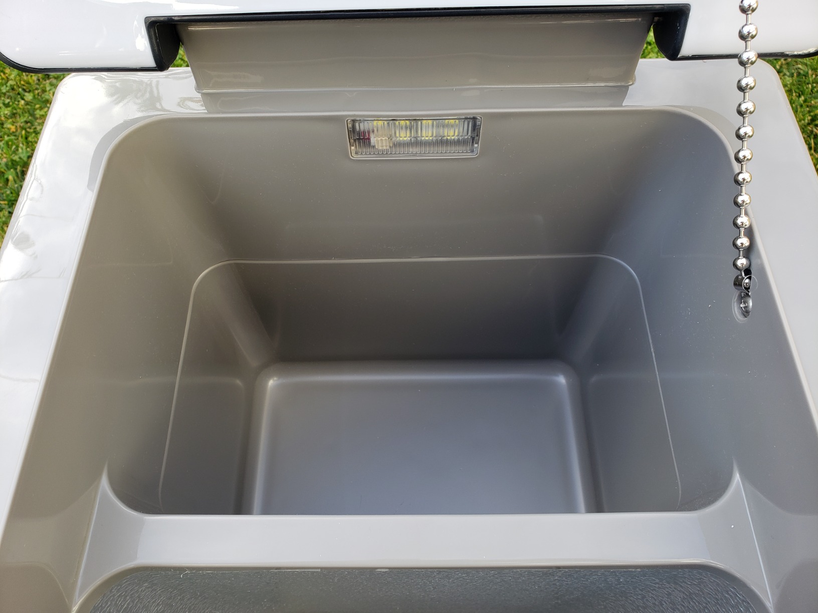 EUHOMY 12 Volt Refrigerator, 48QT(45L) Electric Cooler, 12V Fridge APP Control, 12V Cooler -4°F~68°F, Portable Freezer 12/24V DC 100-240V AC for Camping, Travel, Truck, Home customer photo 1