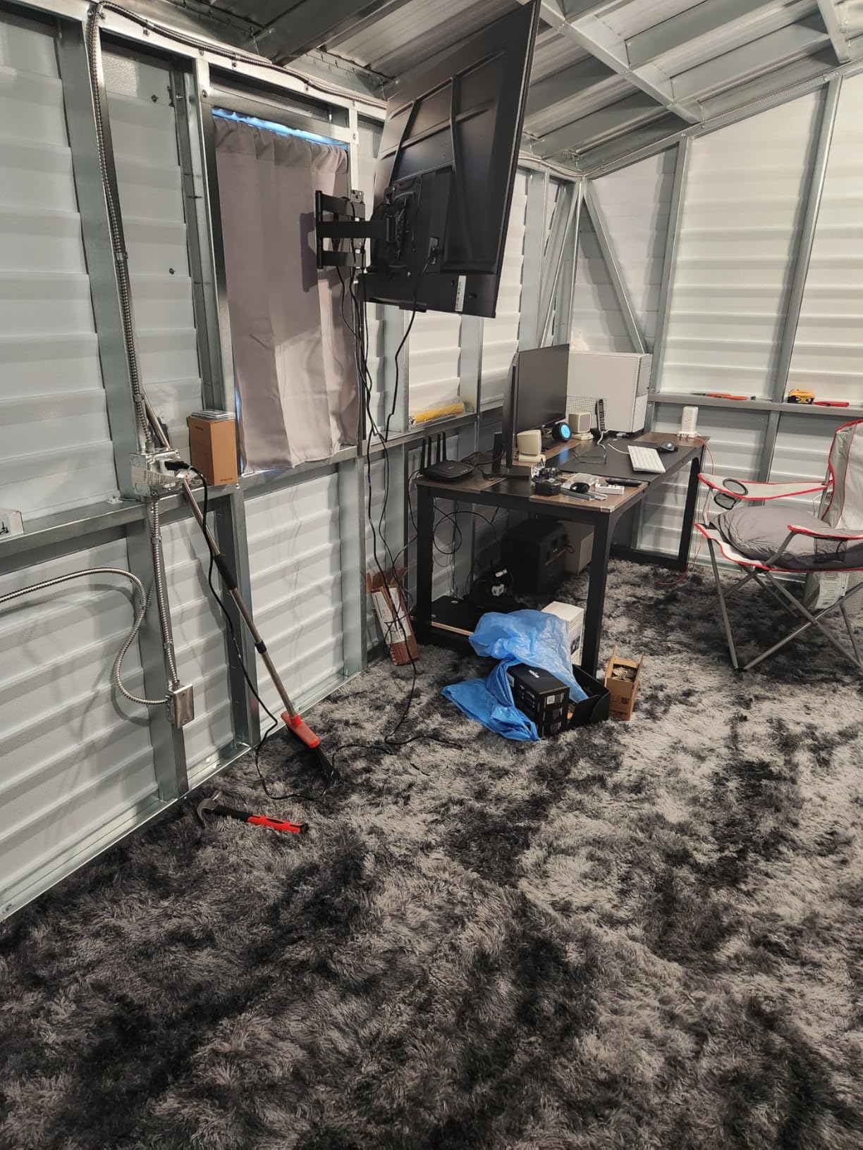 TCL 50-Inch Class S4 4K LED Smart TV with Roku TV (50S450R, 2023 - Model), Dolby Vision, HDR, Dolby Atmos, Works with Alexa, Google Assistant and Apple HomeKit Compatibility, Streaming UHD Television - Customer Photo 1