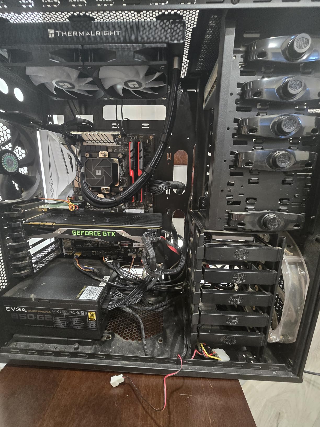 Thermalright Aqua Elite 240 V3 Water Cooling CPU Cooler, Double PWM ARGB Fans with S-FDB Bearings,Efficient PWM Controlled Pump,for AMD/AM4/AM5, Intel LGA1150/1151/1200/2011/1700, (AE240 V3) - Customer Photo 3