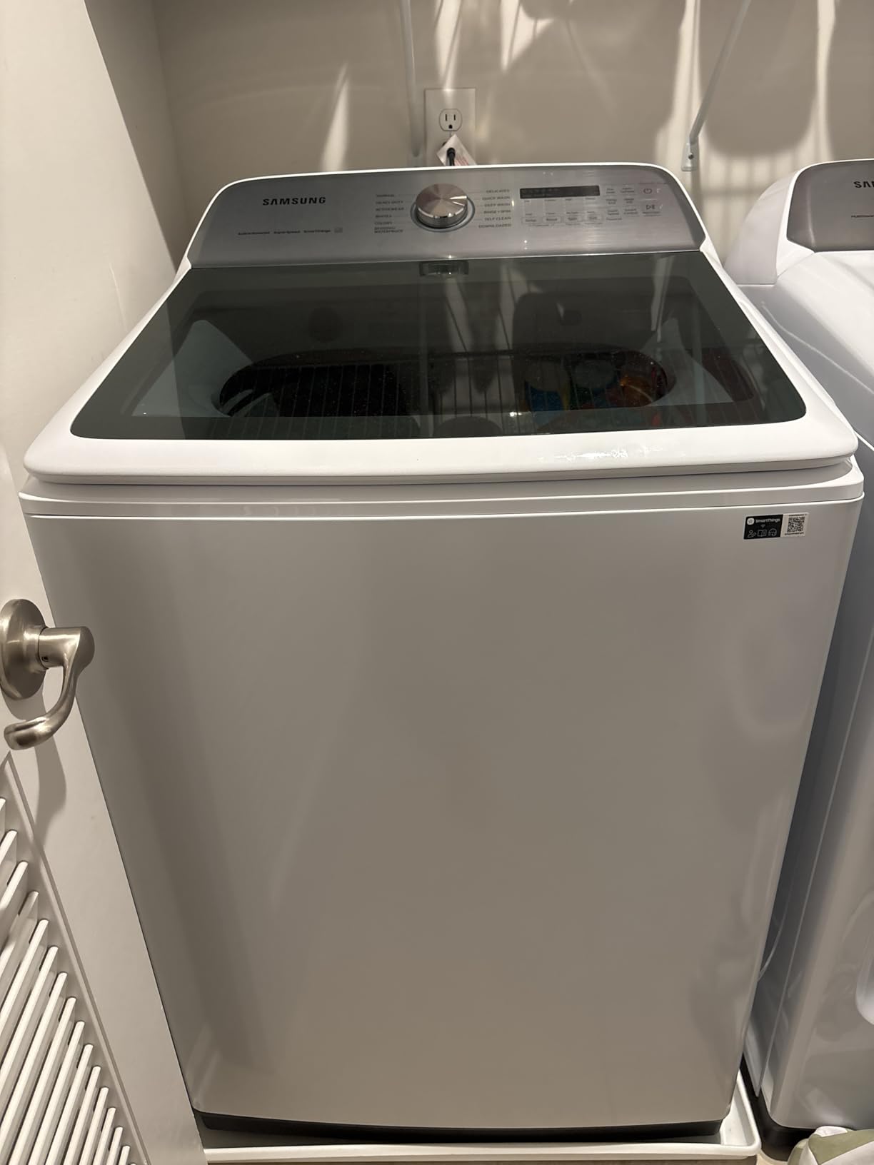 Samsung 5.4 Cu. Ft. Smart Top Load Washer with Active Wave Agitator in White Customer Review Samsung 5.4 Cu. Ft. Smart Top Load Washer with Active Wave Agitator in White - Customer Photo 1