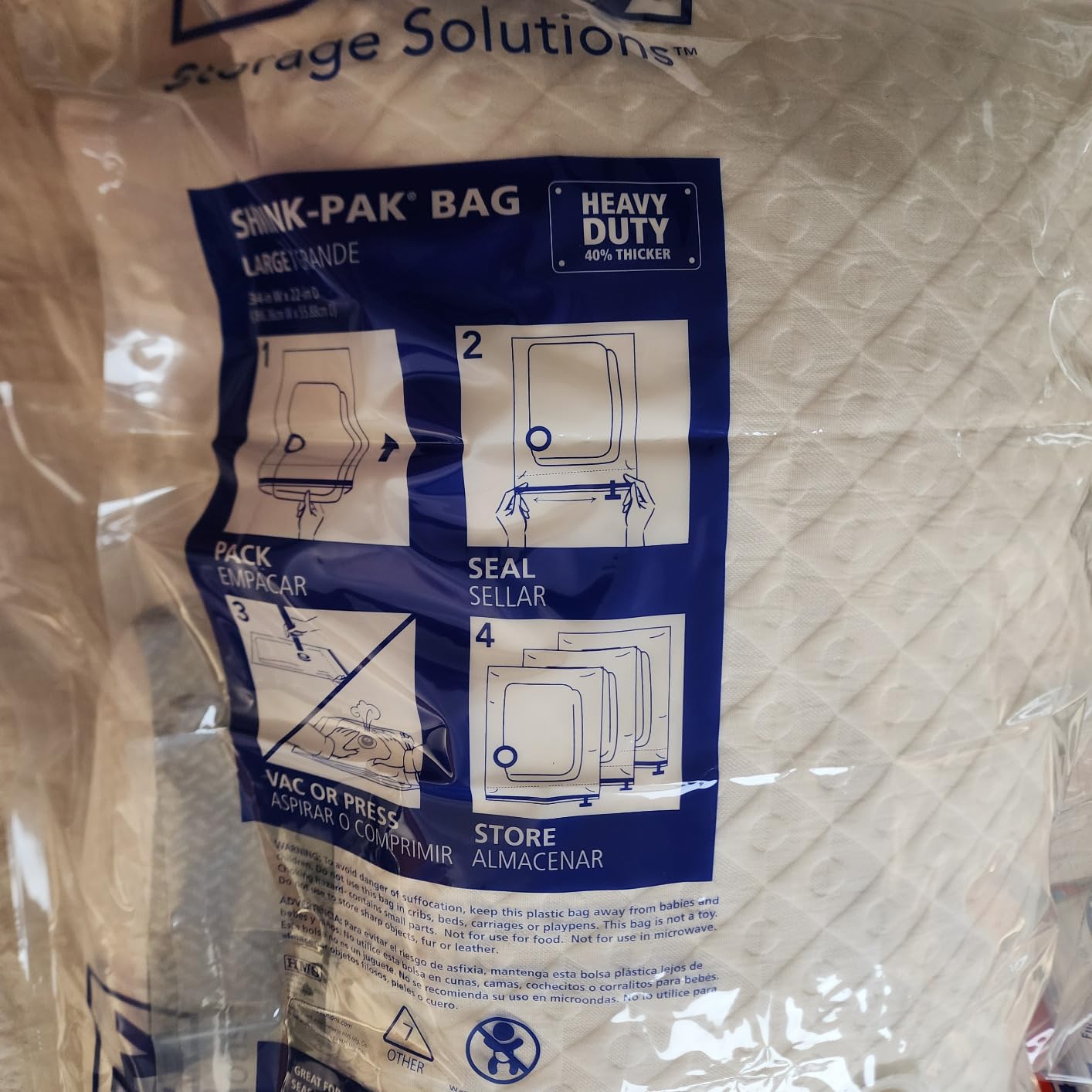 Hefty Shrink-Pak Heavy Duty Vacuum Storage Bags – For Clothes, Pillows, Towels, Blankets & More – Space Saver Vacuum Suction Seal for Home or Travel – 4 Large Bags, 34 x 22 Inches Customer Review Hefty Shrink-Pak Heavy Duty Vacuum Storage Bags – For Clothes, Pillows, Towels, Blankets & More – Space Saver Vacuum Suction Seal for Home or Travel – 4 Large Bags, 34 x 22 Inches - Customer Photo 1