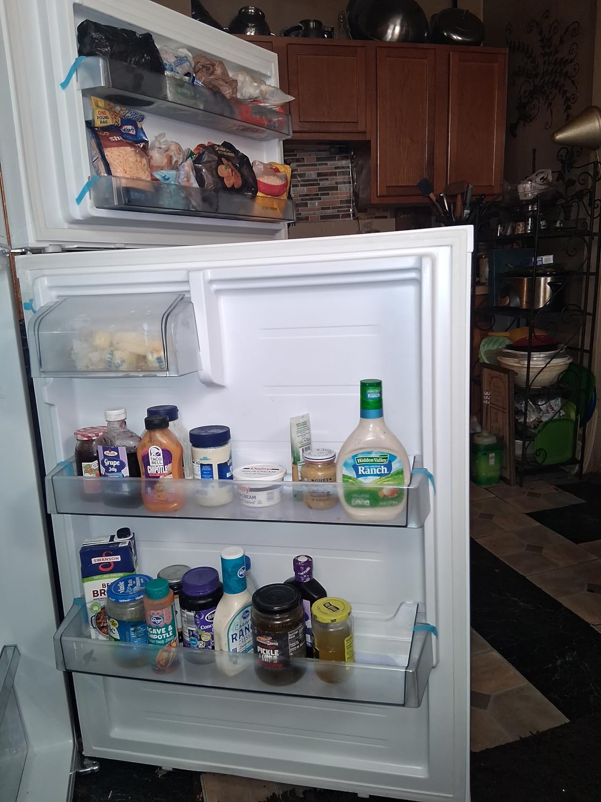 Kenmore 33 in. 20.5 cu. ft. Capacity Refrigerator/Freezer with Full-Width Adjustable Glass Shelving, Humidity Control Crispers, ENERGY STAR Certified, White - Customer Photo 1