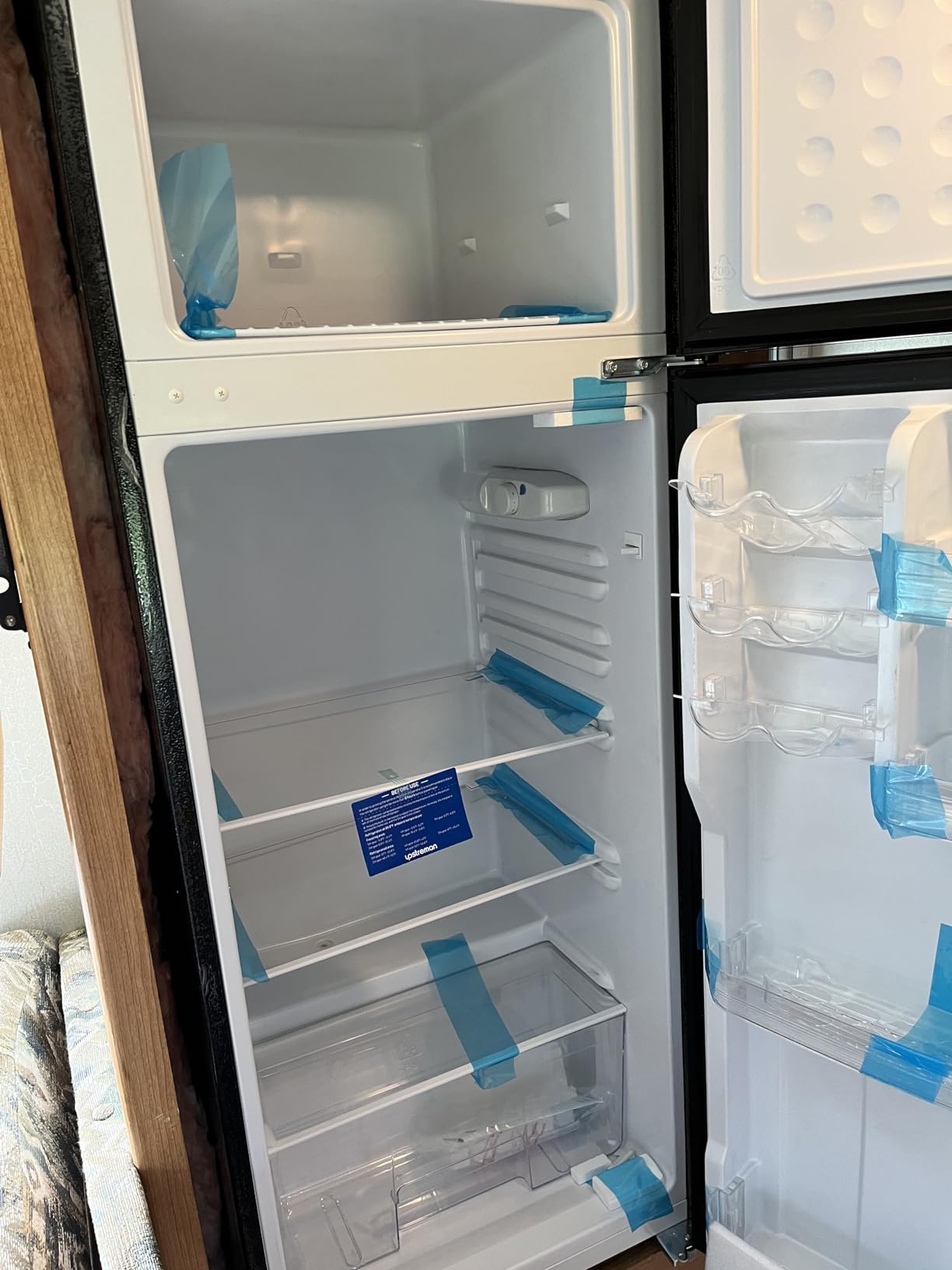 Upstreman 7.7 Cu.Ft. Refrigerator with Freezer, Double Door Fridge, Adjustable Thermostat, Large Capacity, Reversible Door Swing, Refrigerator for Apartment, Office, Dorm, Black（BD75） - Customer Photo 2