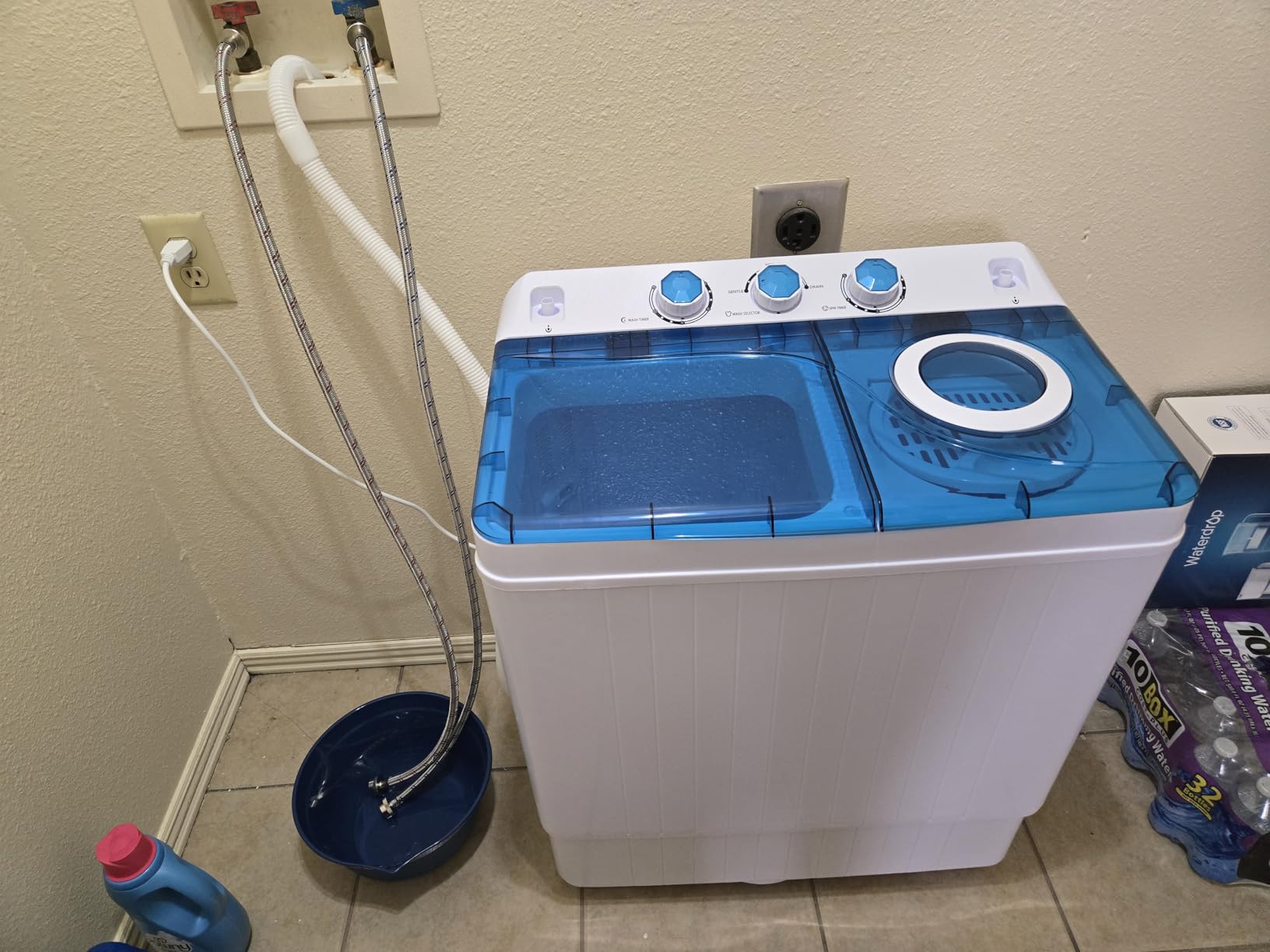 COSTWAY Portable Washing Machine, Twin Tub 26lbs Capacity Laundry, 18lbs Washer and 8lbs Spinner Combo with Timer Knobs, Built-in Drain Pump, Compact Washer for Home Dorm Apartment (Grey+White) Customer Review COSTWAY Portable Washing Machine, Twin Tub 26lbs Capacity Laundry, 18lbs Washer and 8lbs Spinner Combo with Timer Knobs, Built-in Drain Pump, Compact Washer for Home Dorm Apartment (Grey+White) - Customer Photo 2